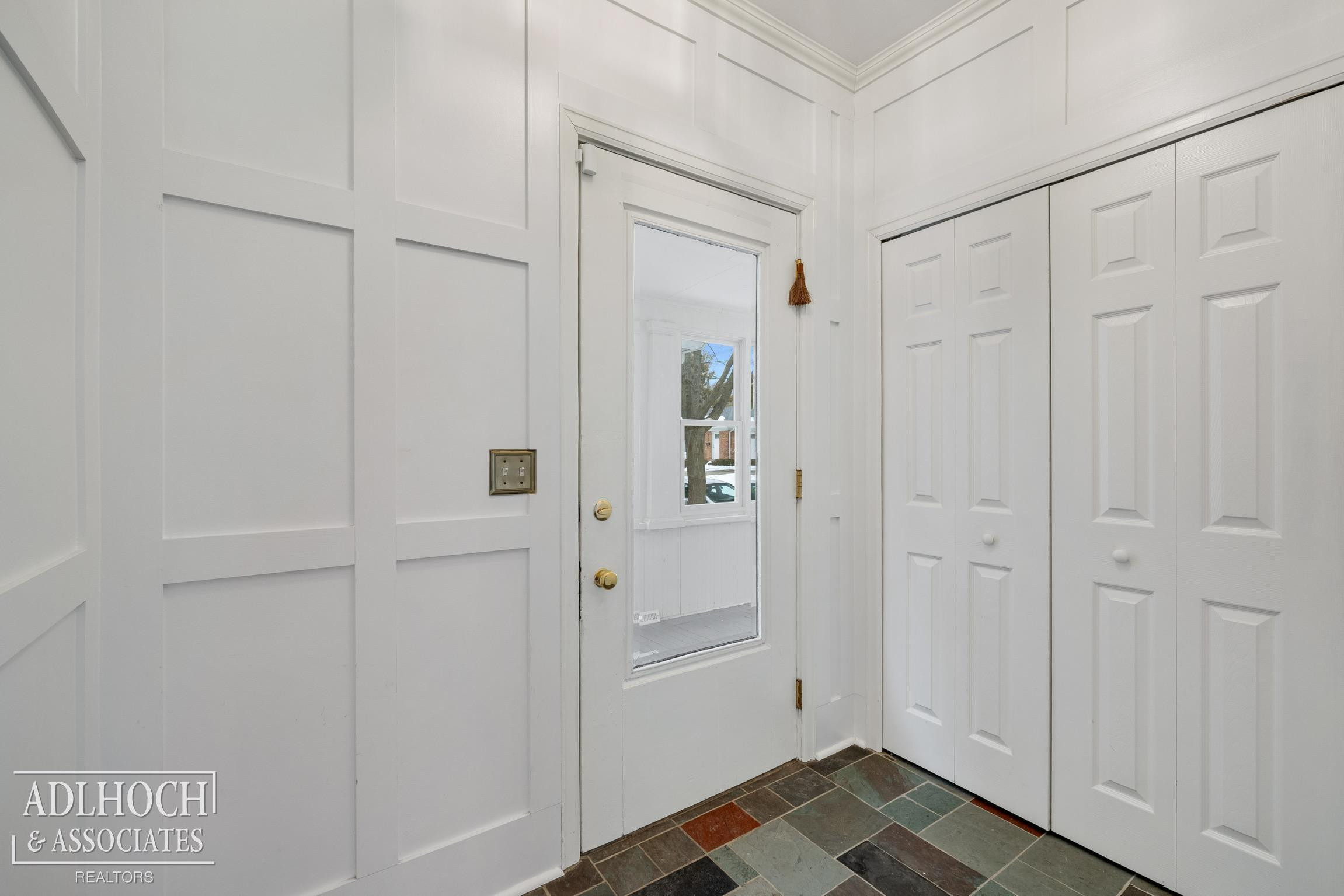 345 Roosevelt Place, Grosse Pointe, MI 48230 — Photo 36