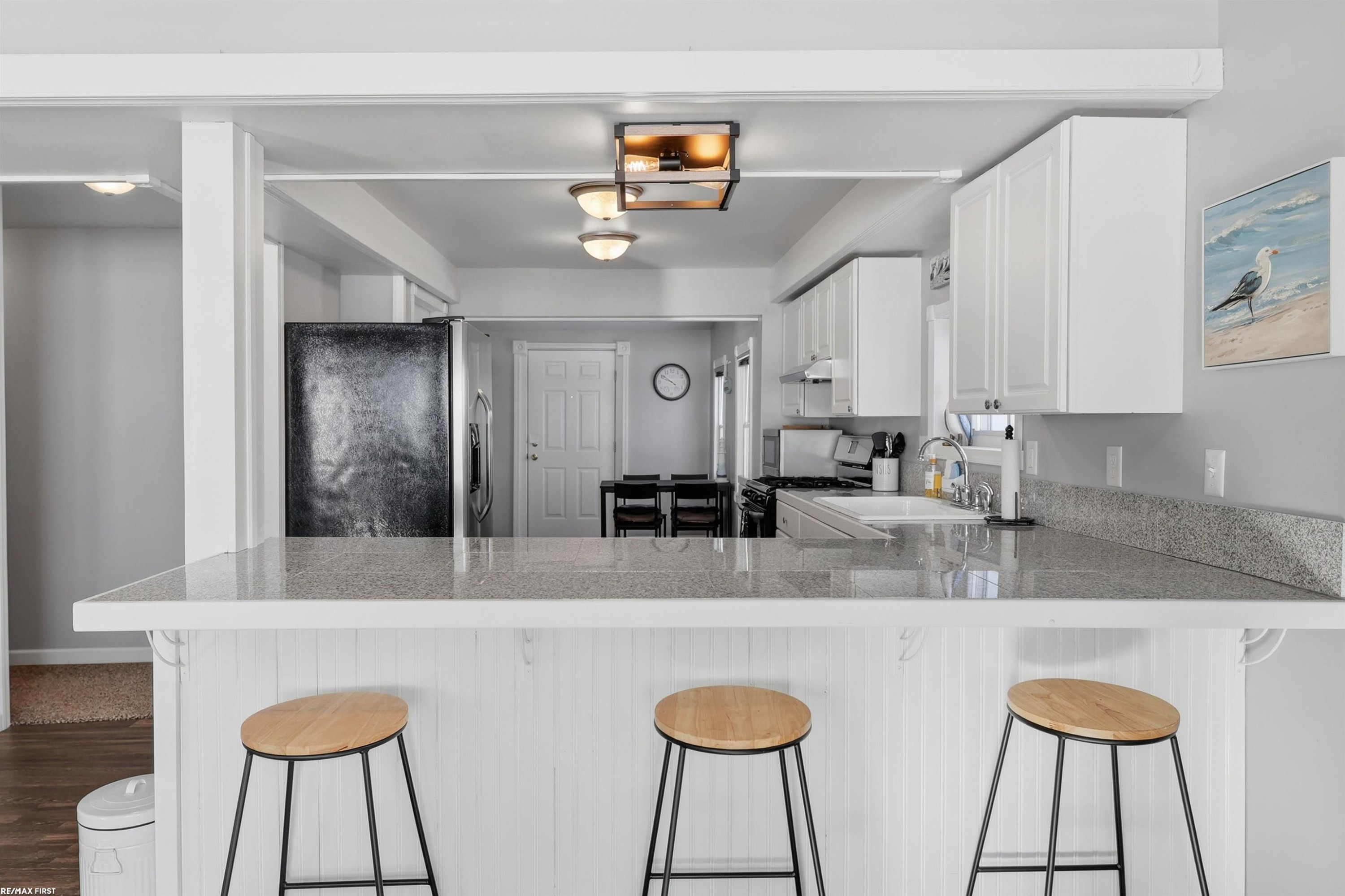 8600 River Road, MI — Photo 15