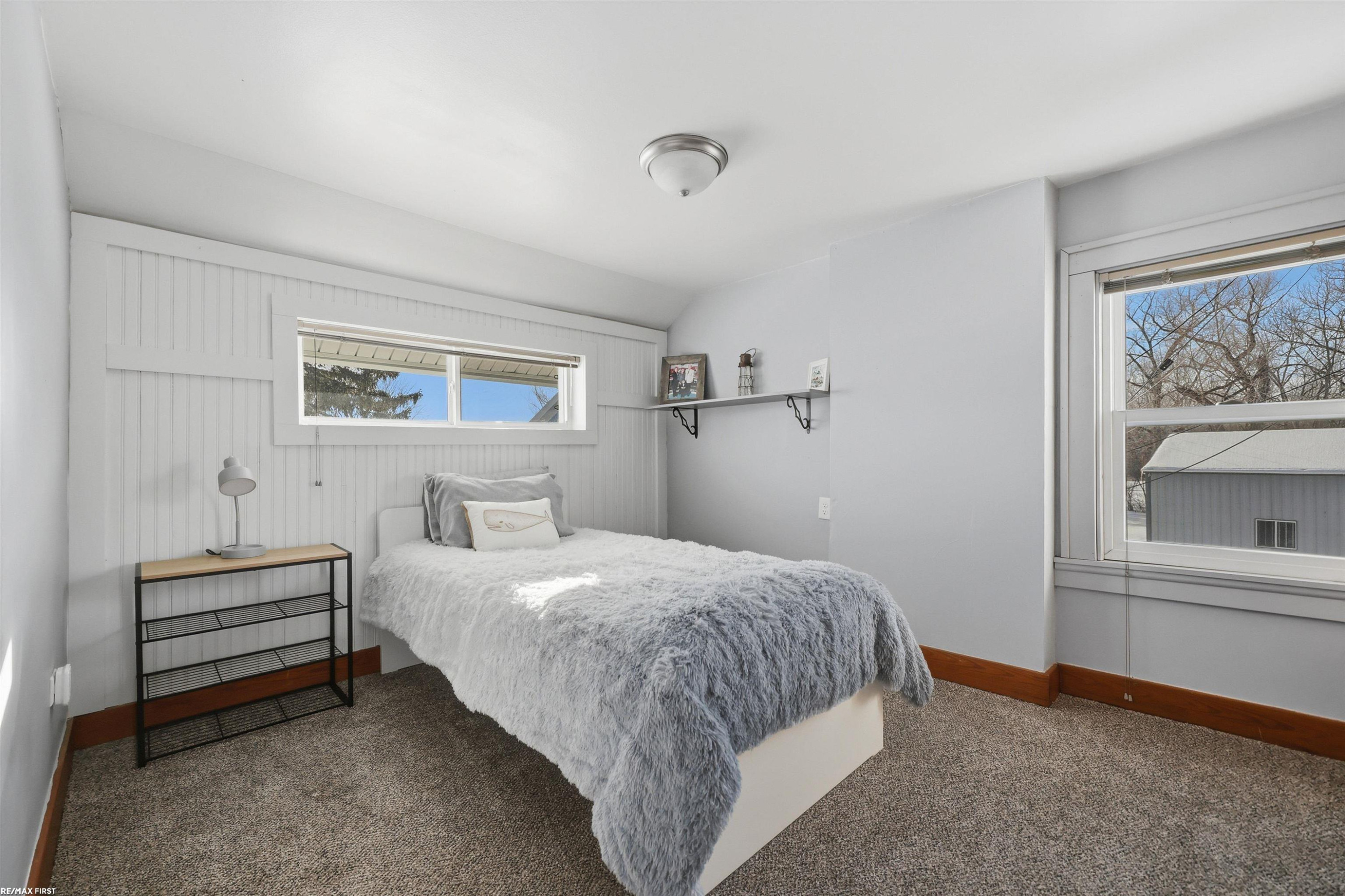 8600 River Road, MI — Photo 24