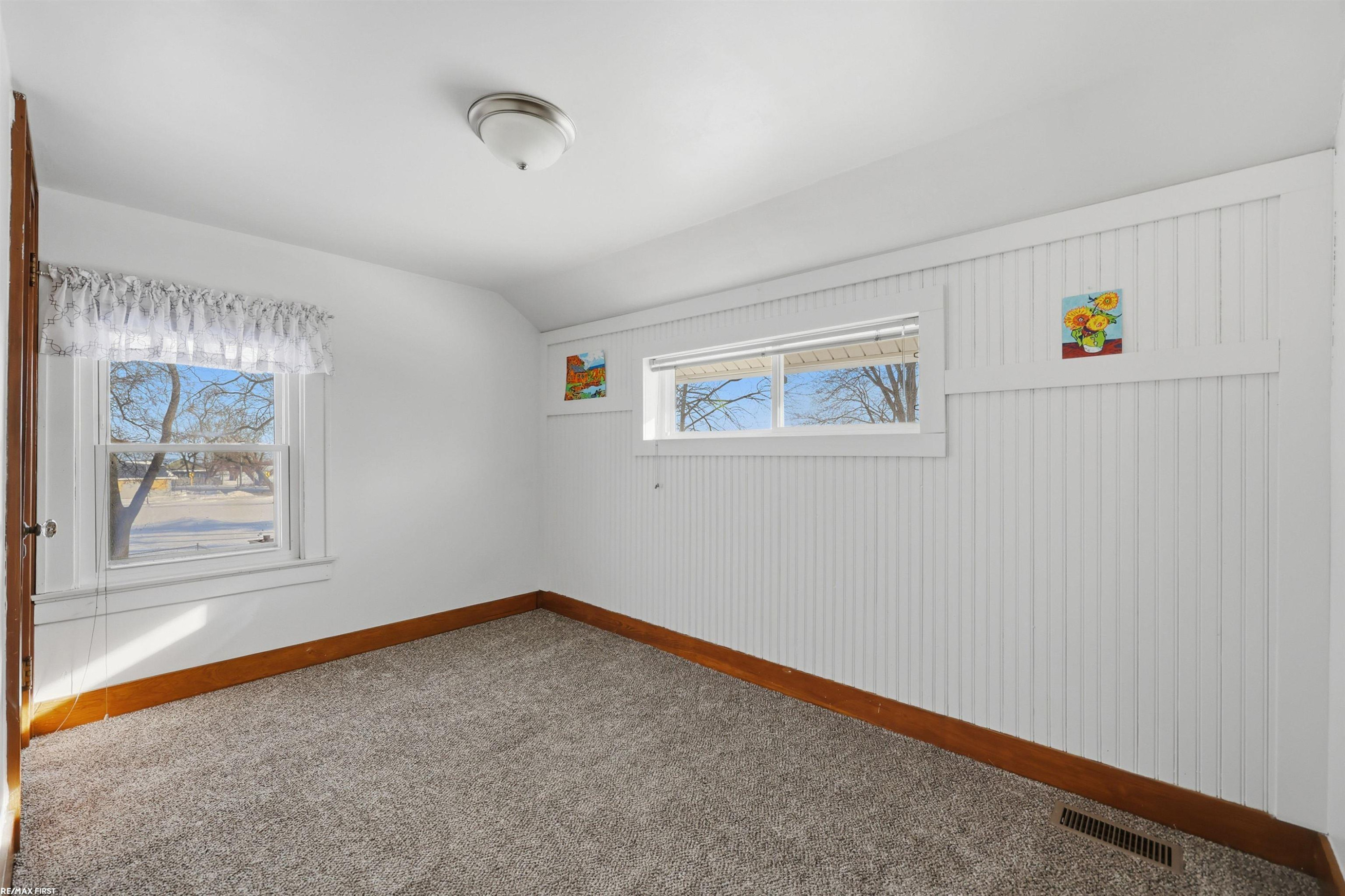 8600 River Road, MI — Photo 26