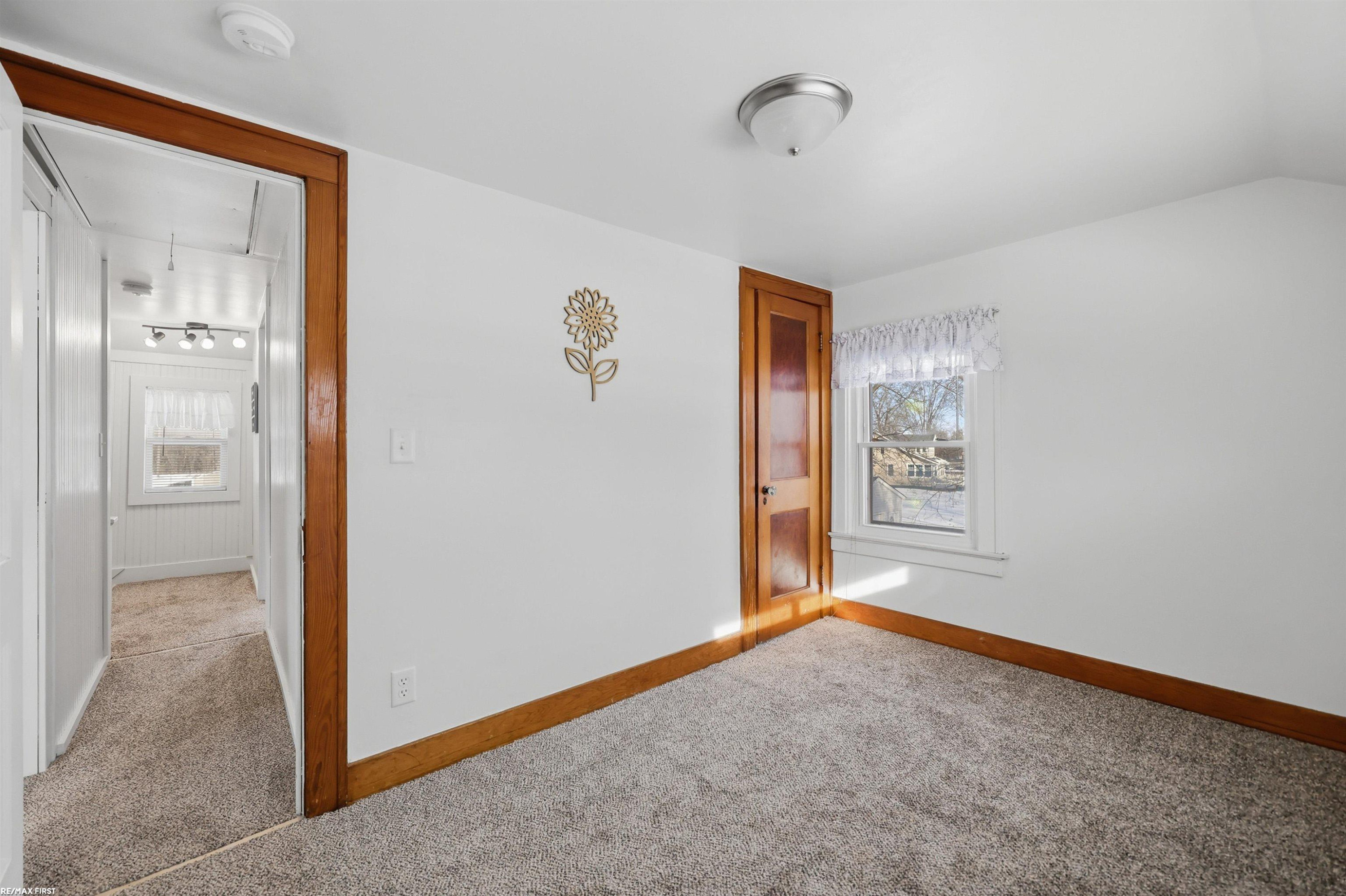 8600 River Road, MI — Photo 27