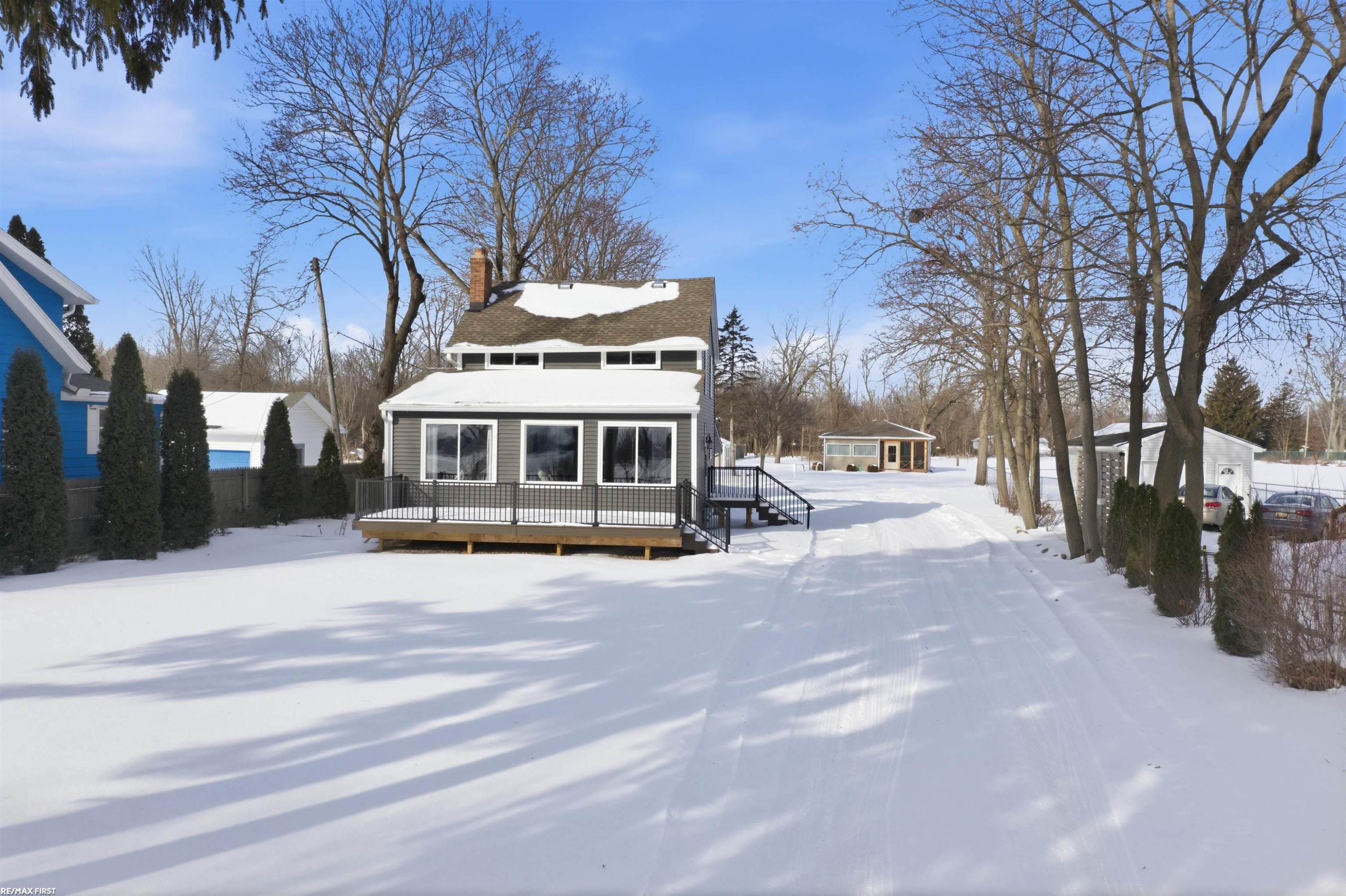 8600 River Road, MI — Photo 35