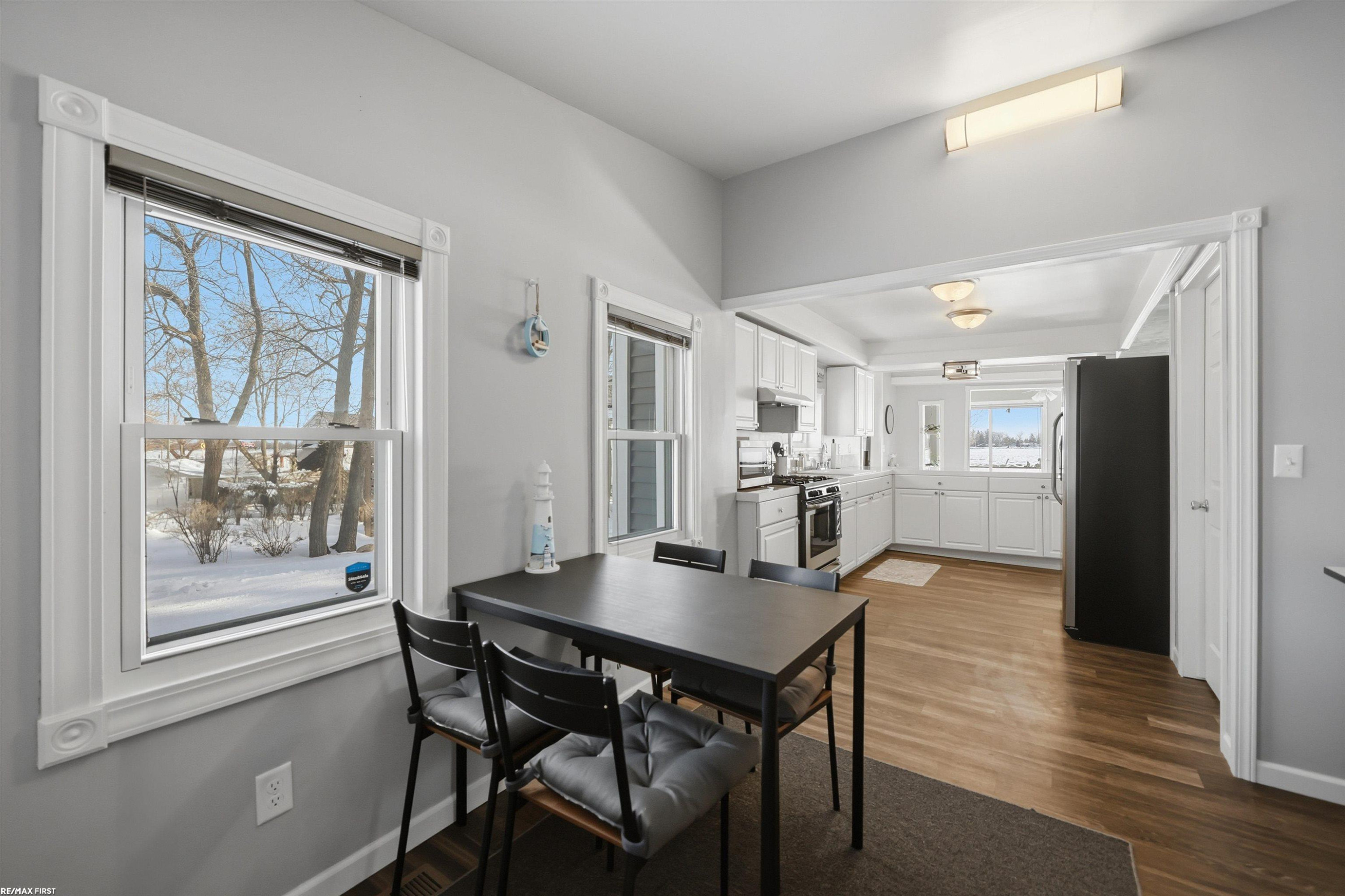 8600 River Road, MI — Photo 3