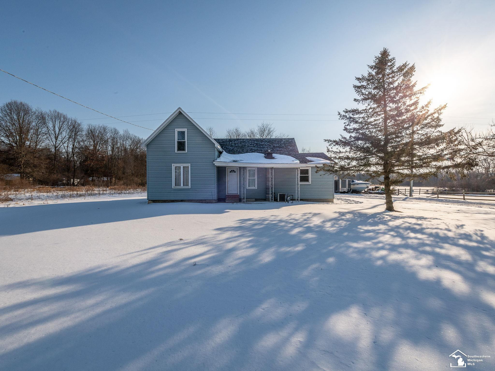4181 Wells Road, Petersburg, MI 49270 — front exterior