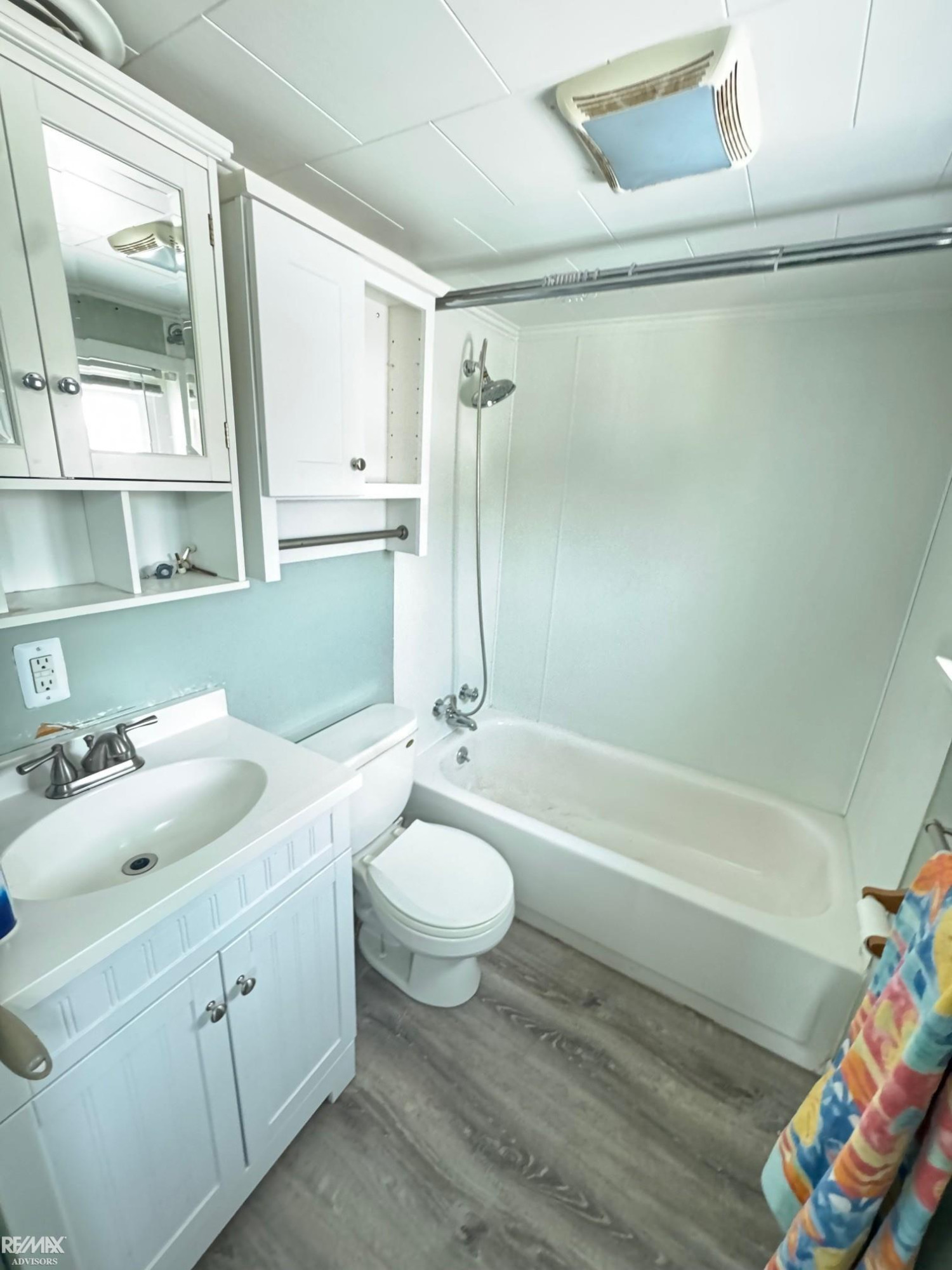 1719 Saint Clair River Drive, MI 48001 — Photo 7
