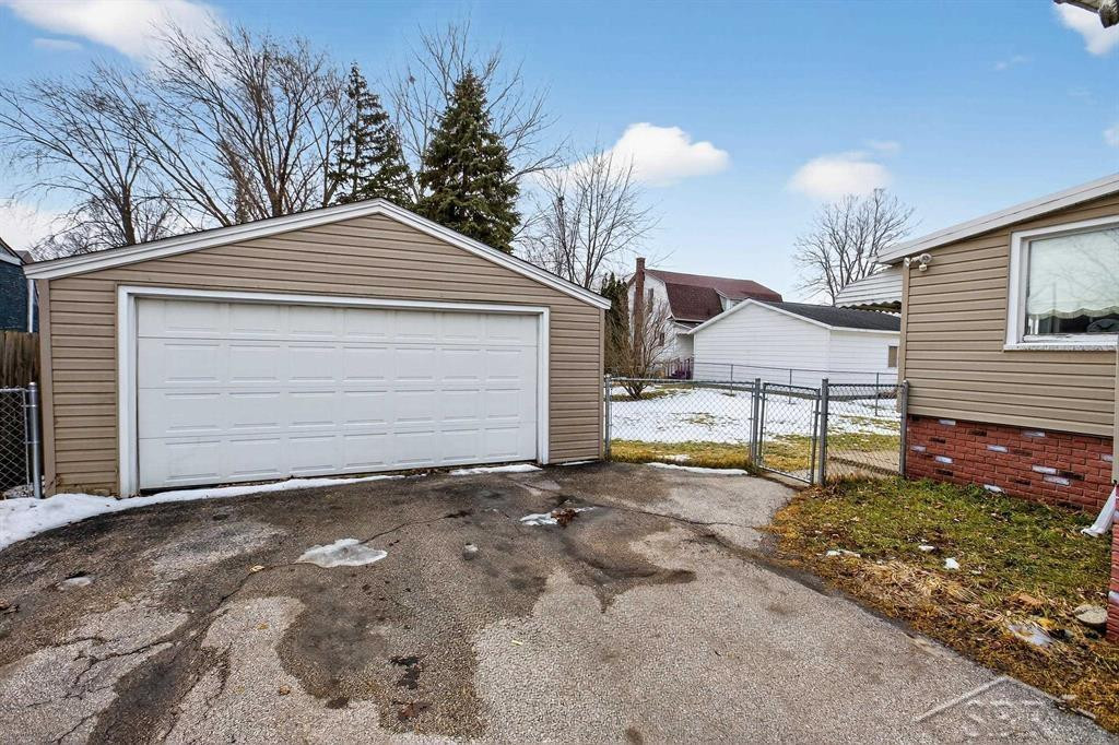304 Main Street, Bay City, MI 48706 — Photo 21