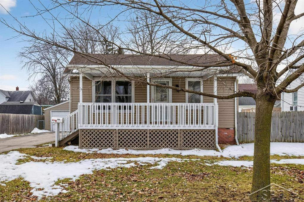 304 Main Street, Bay City, MI 48706 — Photo 2
