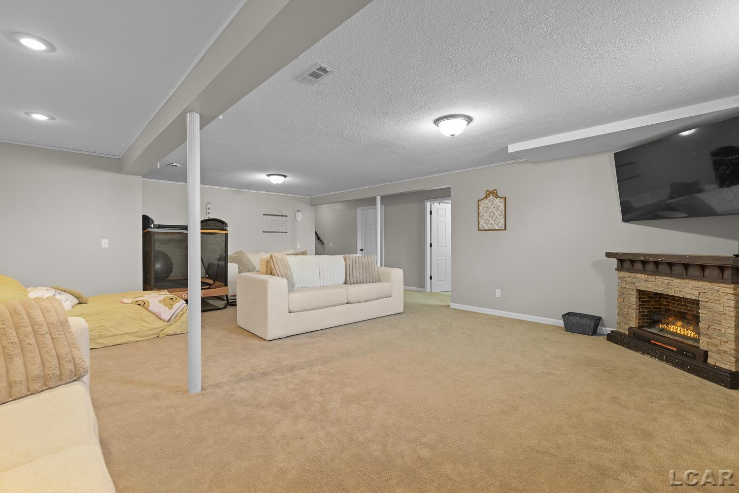 3238 W Northmor Drive, Adrian, MI 49221 — Photo 32