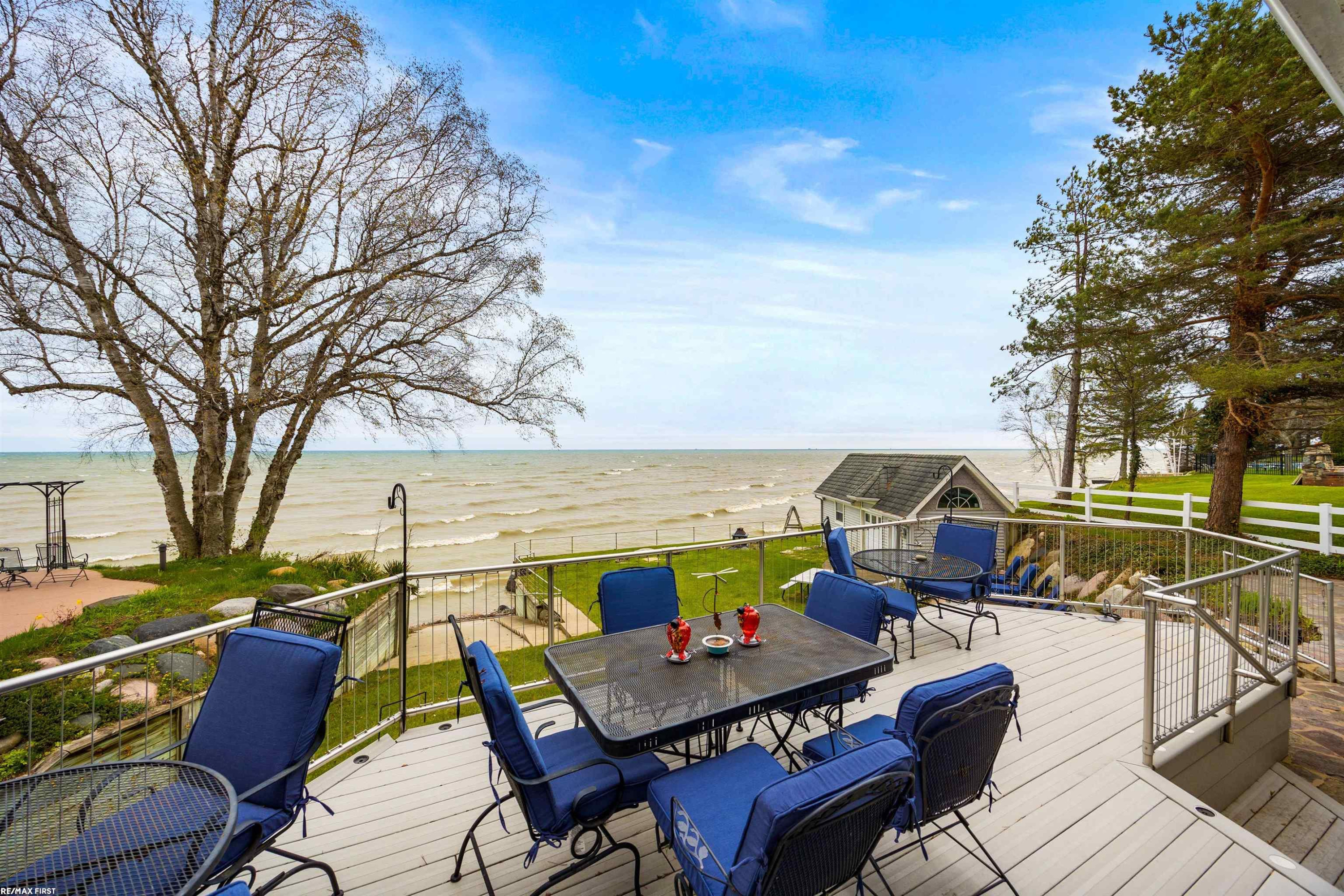 3864 Lakeshore Road, Deckerville, MI 48427 — Photo 3