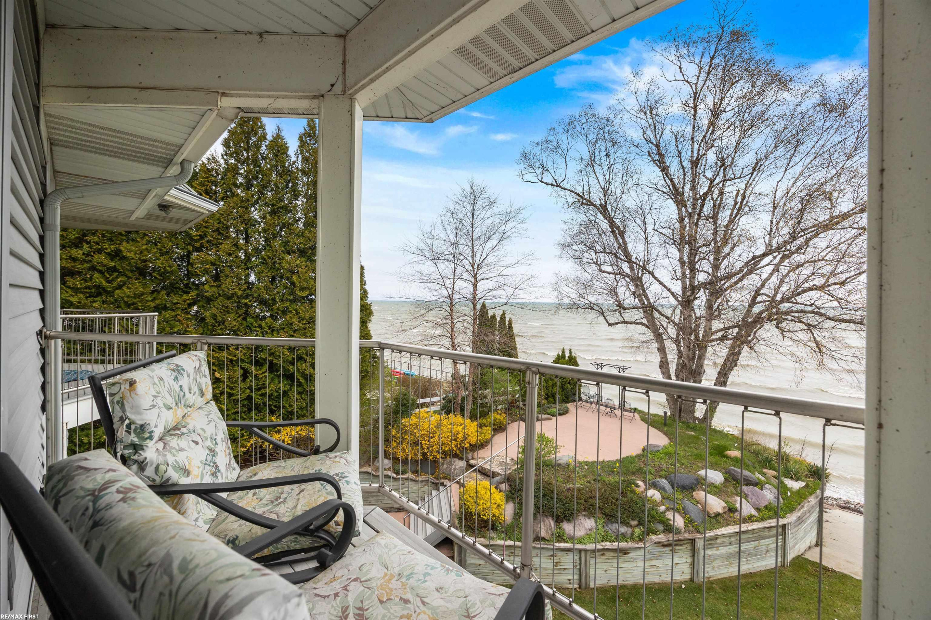 3864 Lakeshore Road, Deckerville, MI 48427 — Photo 31
