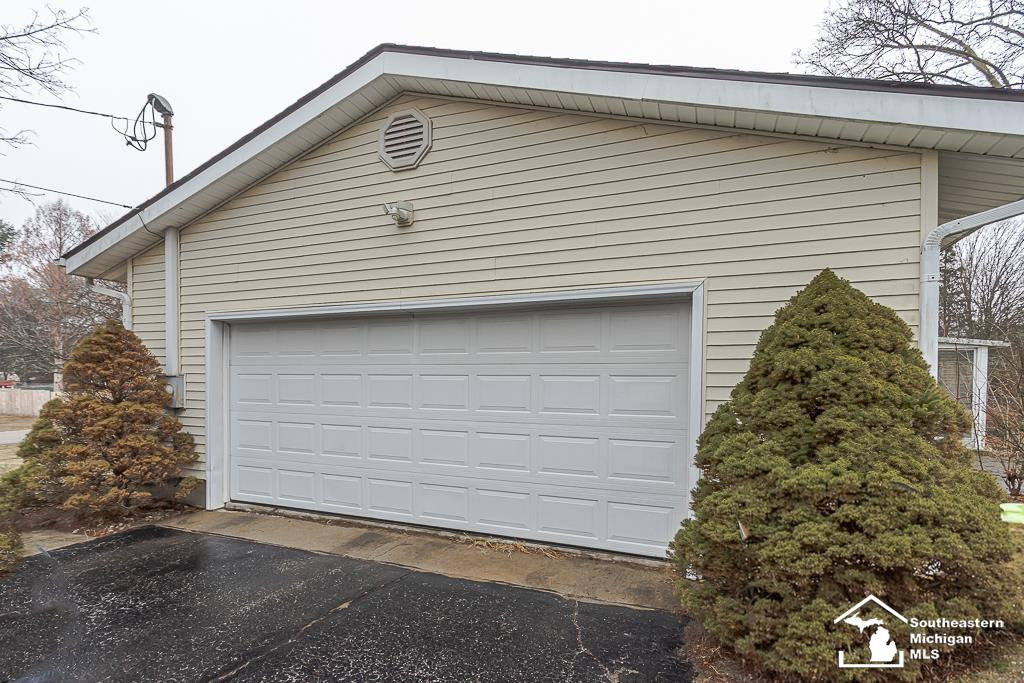 3421 Gove Road, Tecumseh, MI 49286 — Photo 3