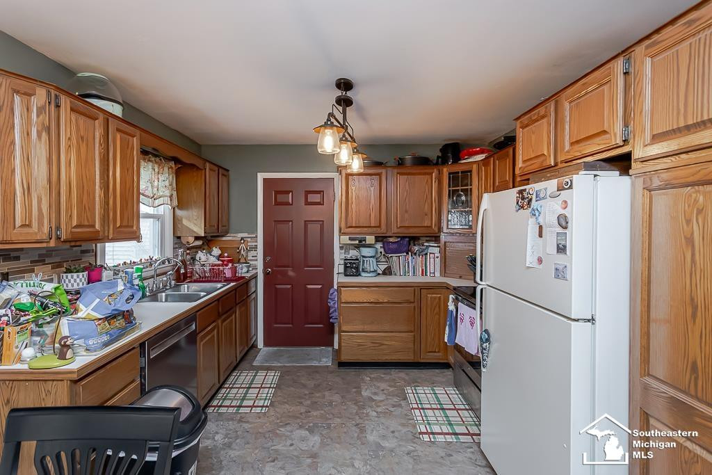 3421 Gove Road, Tecumseh, MI 49286 — Photo 8