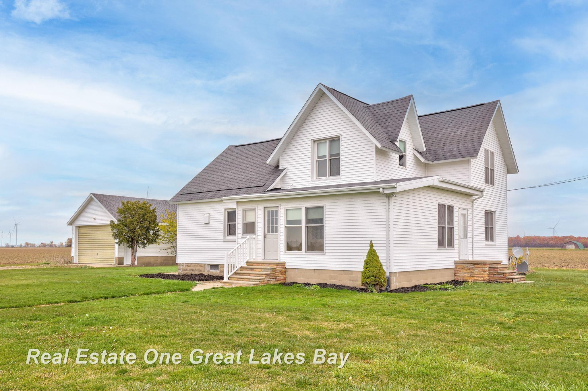 4060 Dickerson Road, Akron, MI 48701 — front exterior