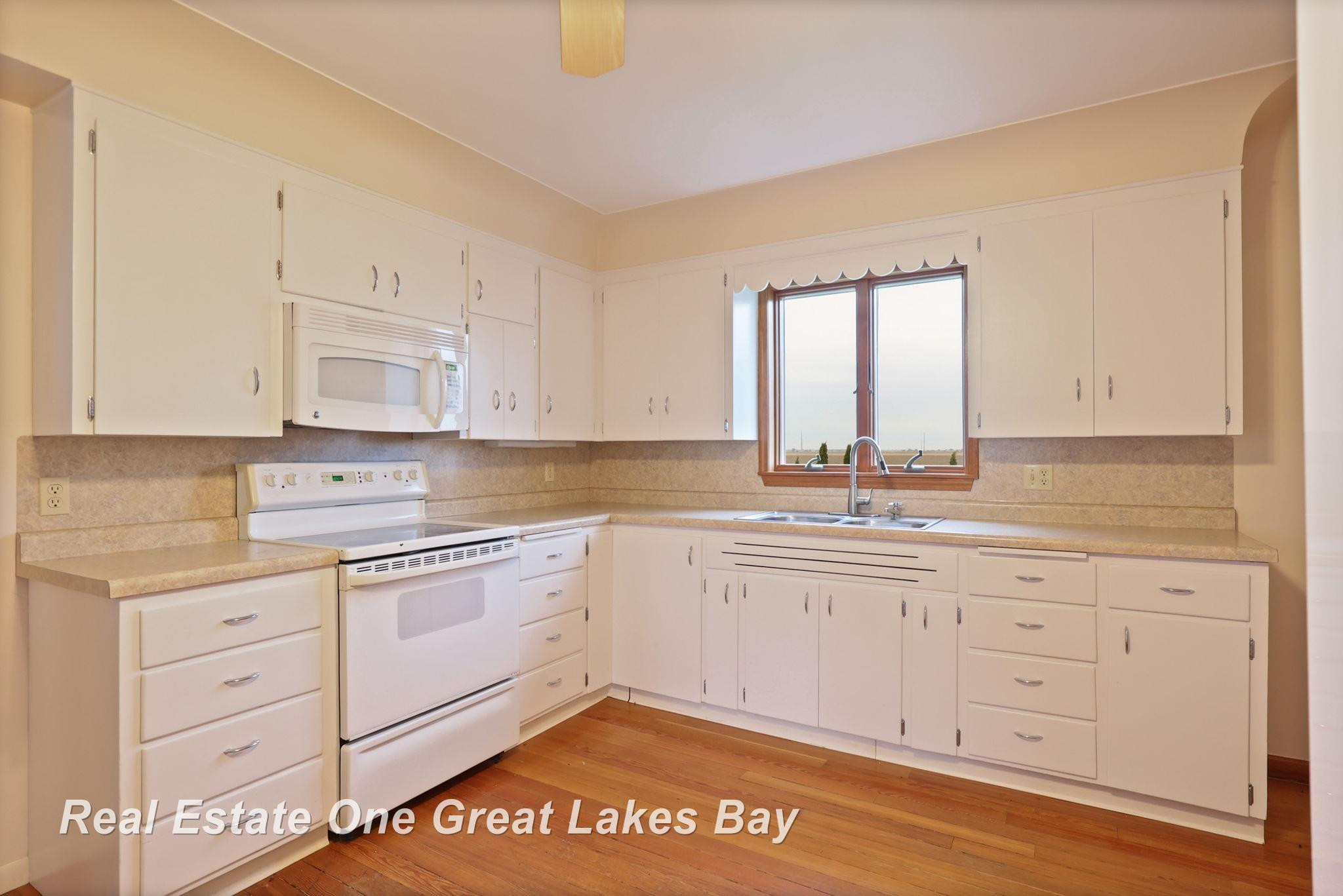 4060 Dickerson Road, Akron, MI 48701 — Photo 18
