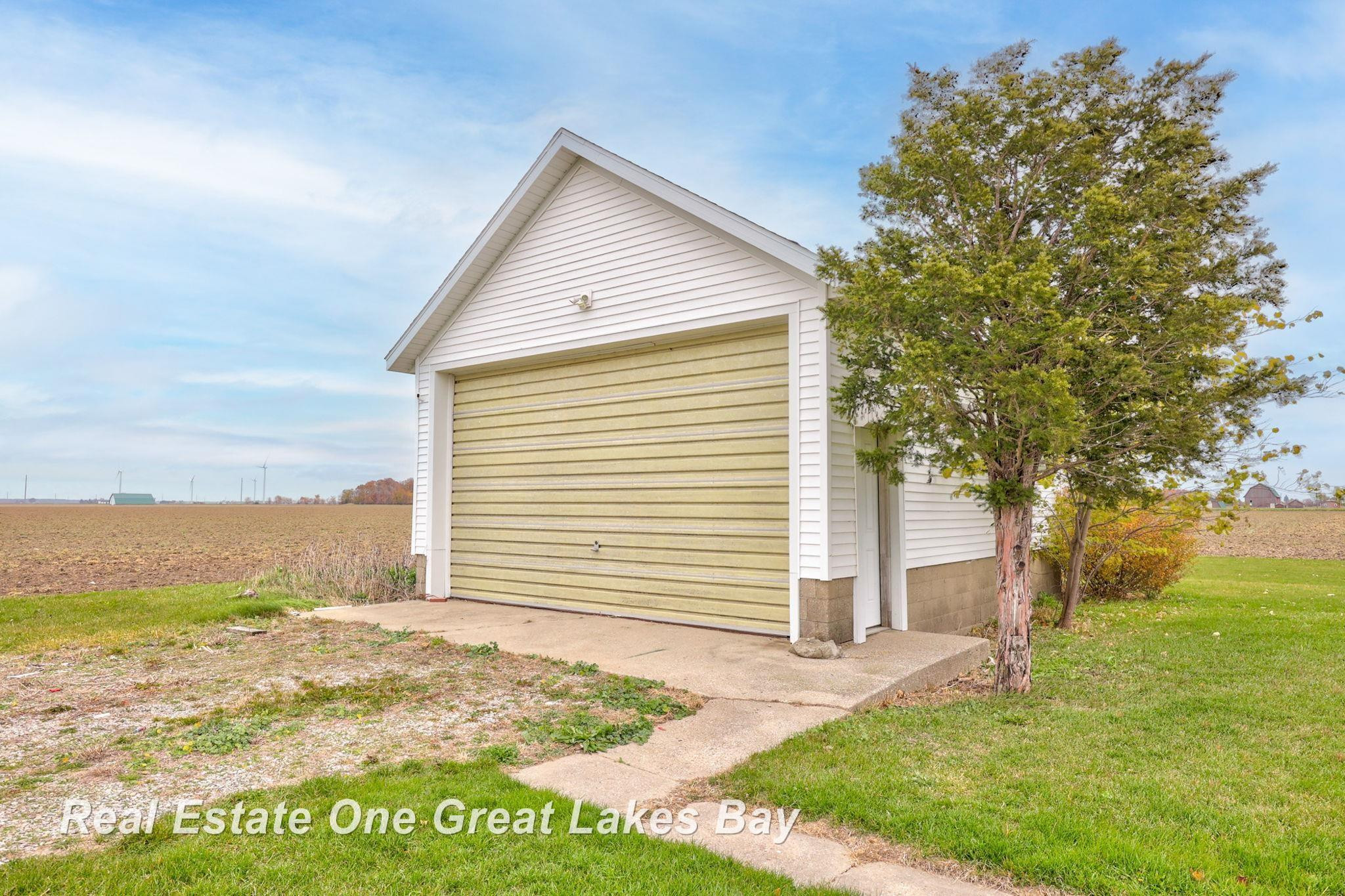 4060 Dickerson Road, Akron, MI 48701 — Photo 42