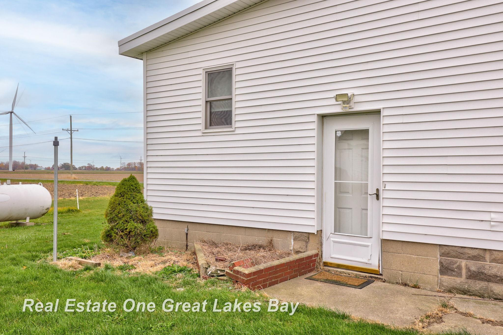 4060 Dickerson Road, Akron, MI 48701 — Photo 45