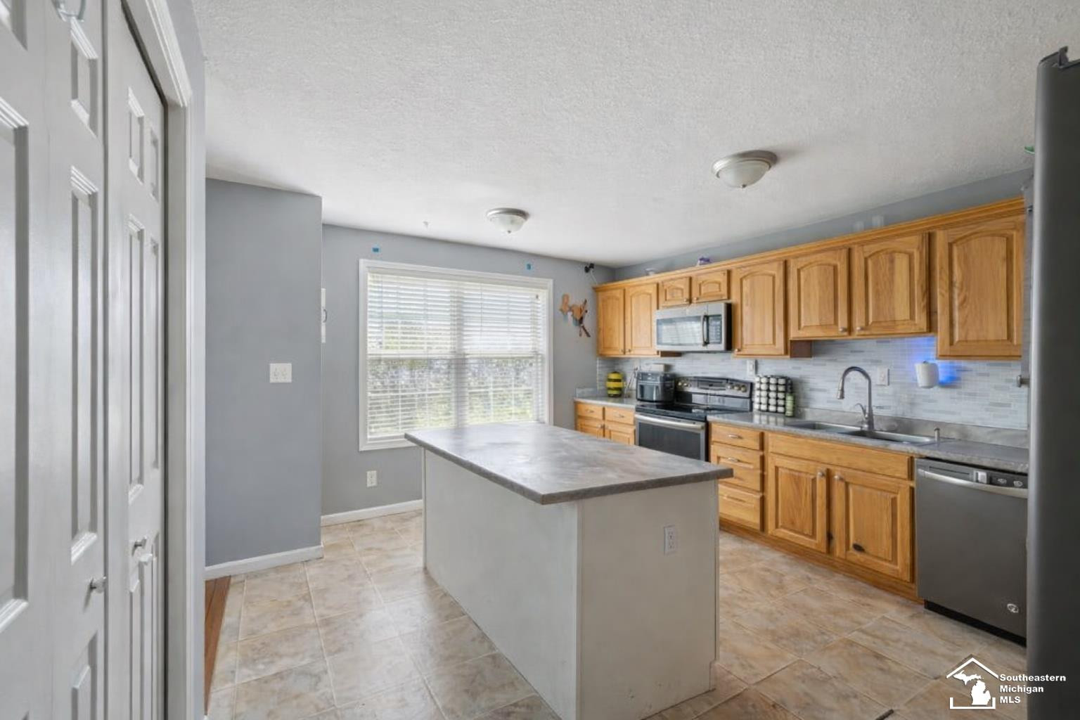 5206 Southpointe Parkway, Monroe, MI 48161 — Photo 9