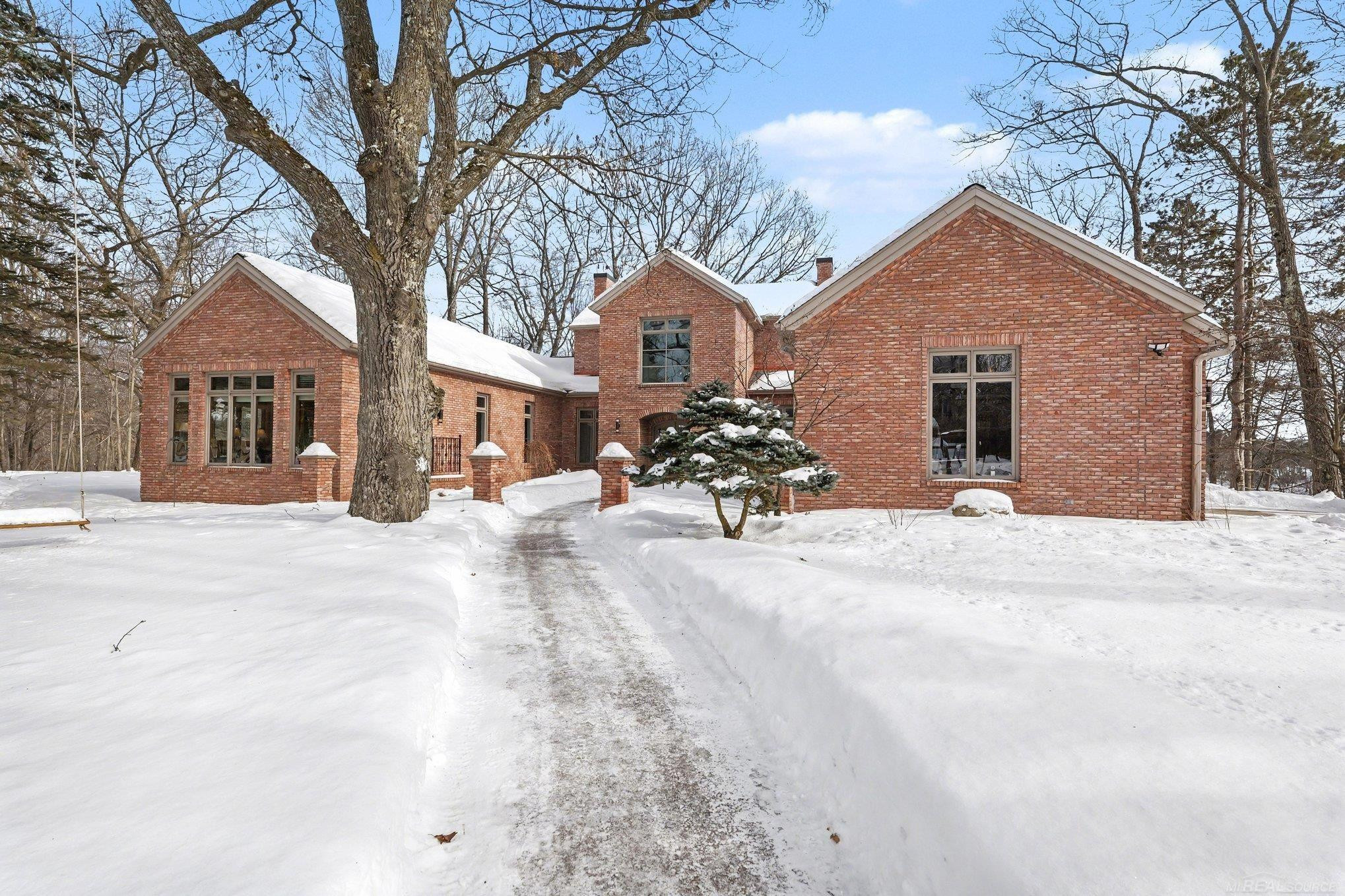 N3870 N Grand Oak Drive, Iron Mountain, MI 49801 — Photo 5