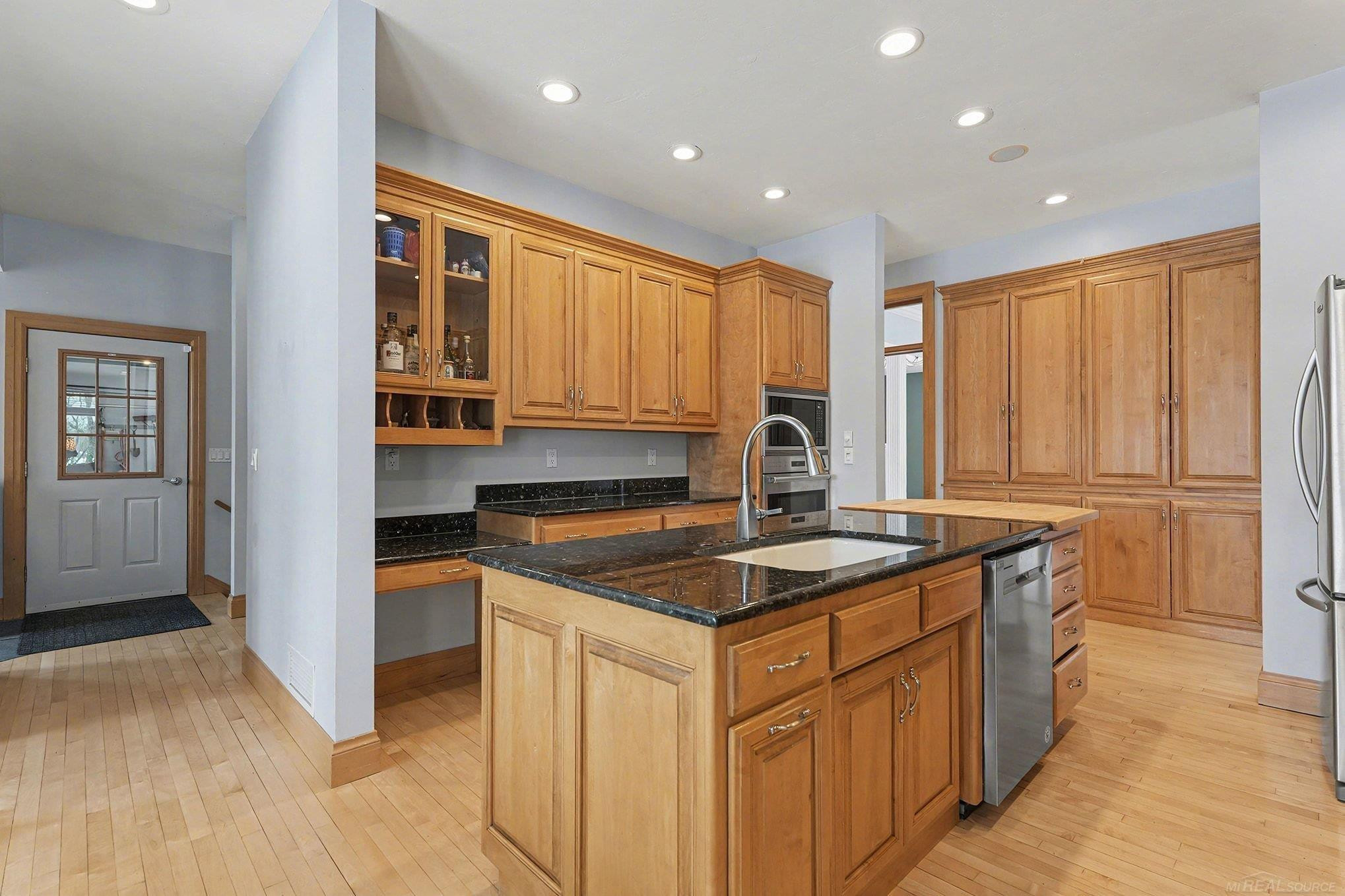 N3870 N Grand Oak Drive, Iron Mountain, MI 49801 — Photo 17