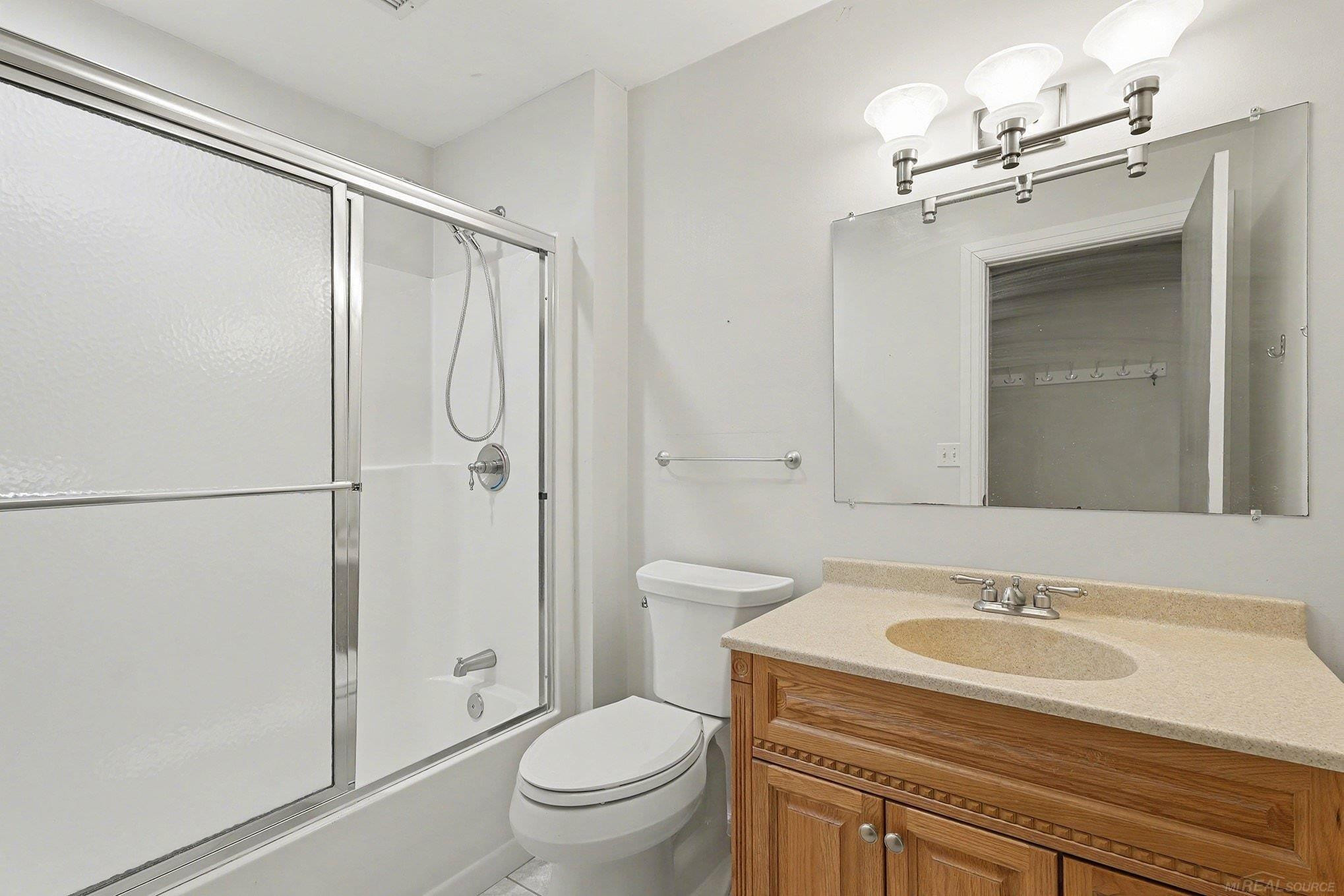 N3870 N Grand Oak Drive, Iron Mountain, MI 49801 — Photo 41