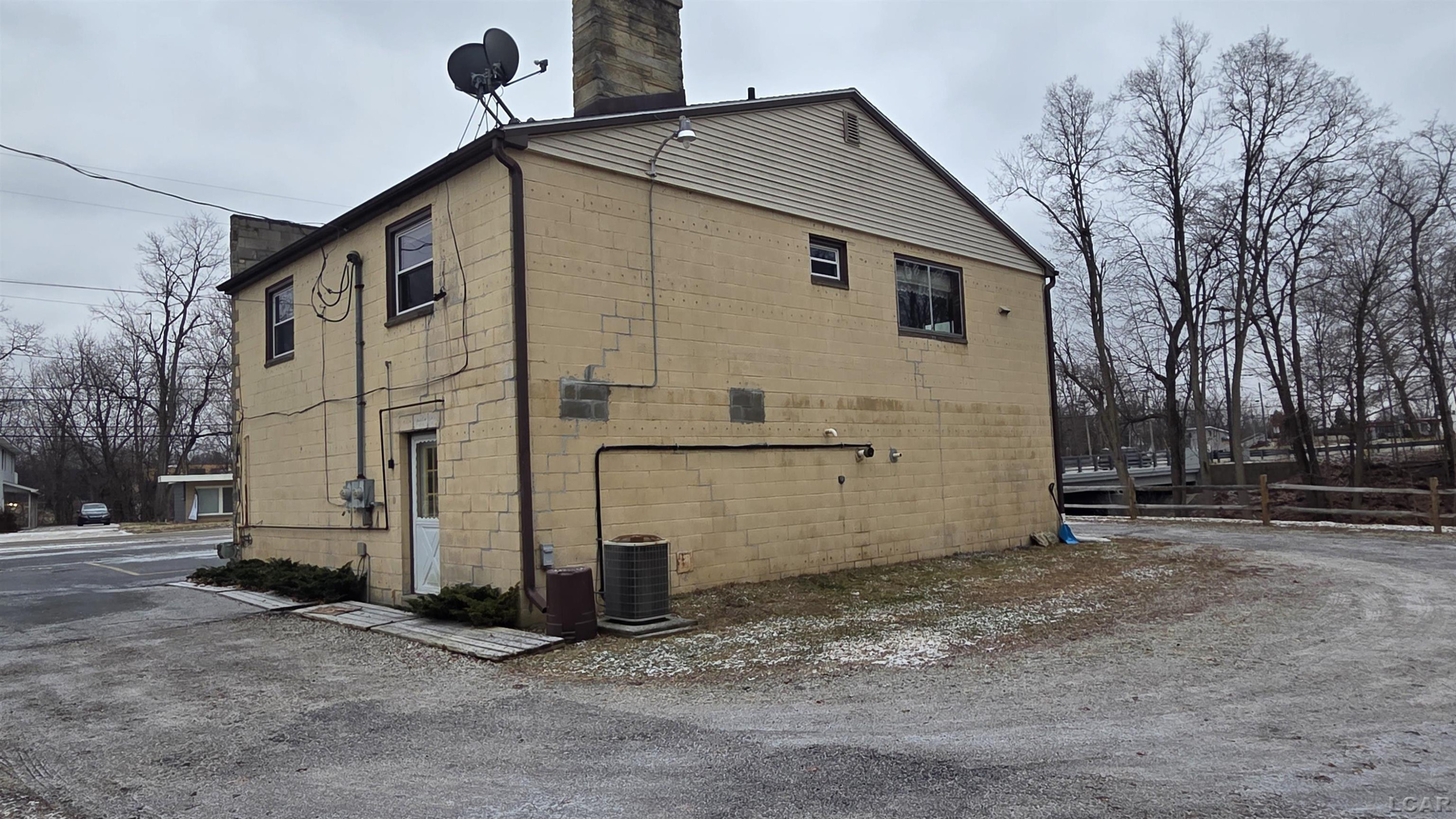 409 N Evans Street, Tecumseh, MI 49286 — Photo 3