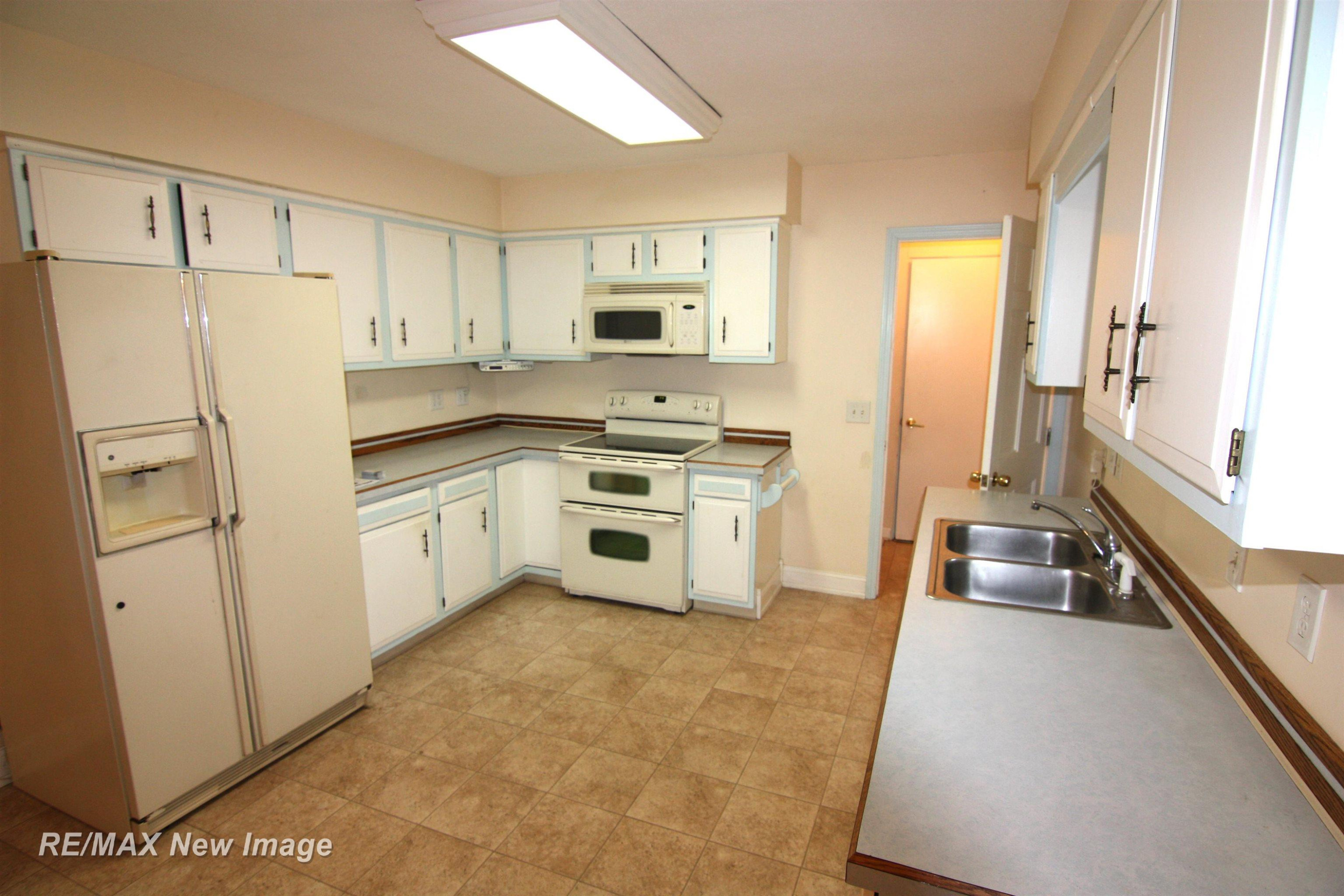12495 Frost Road, Hemlock, MI 48626 — Photo 4