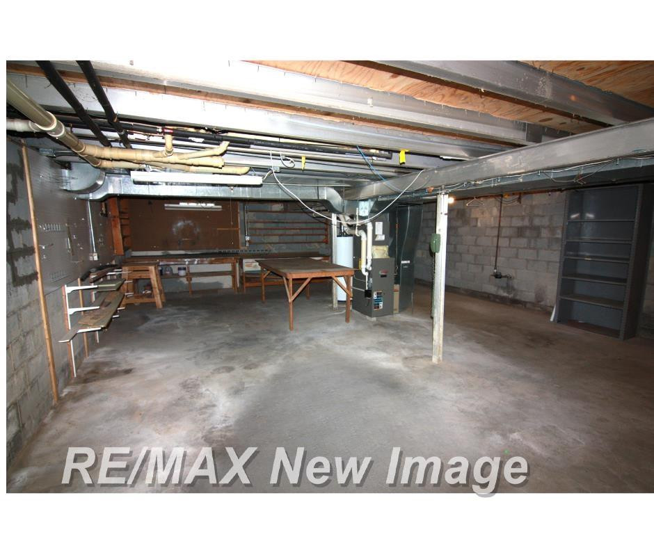 12495 Frost Road, Hemlock, MI 48626 — Photo 23