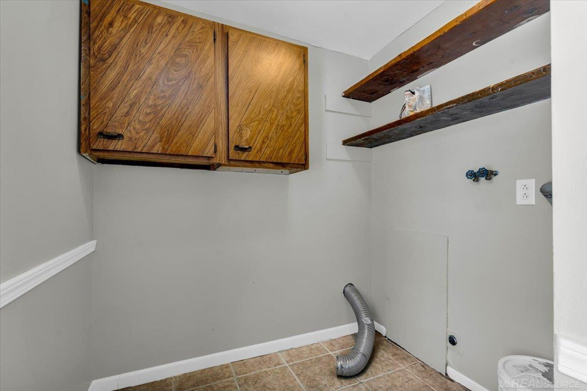 412 Orchard Street, MI 48079 — Photo 22