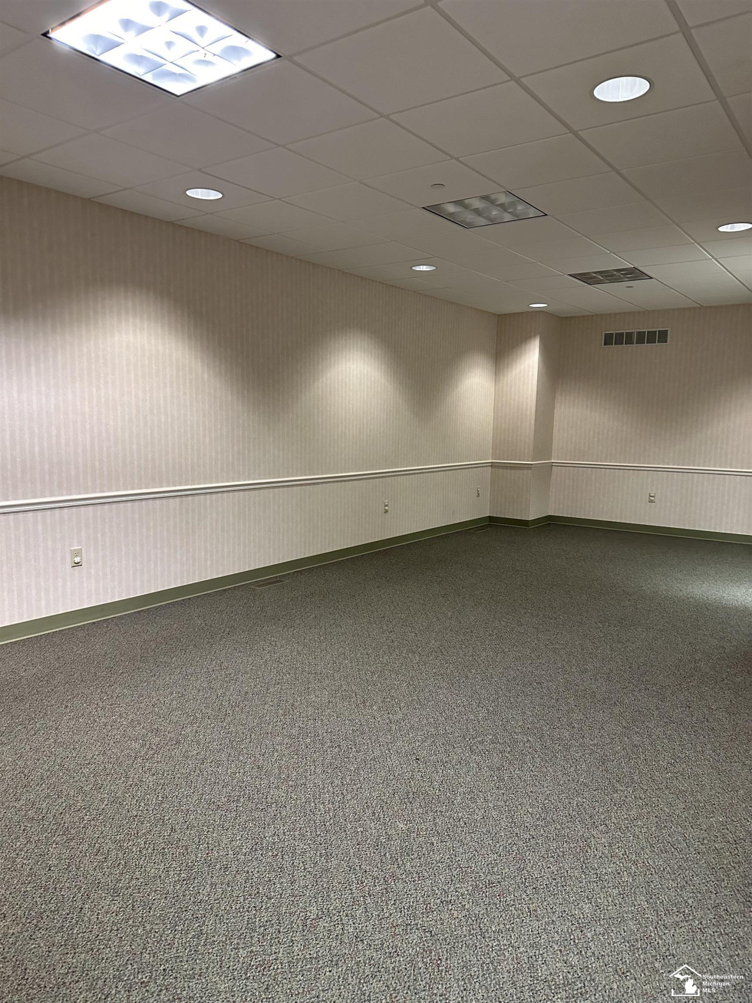 1180 N Monroe Street, Suite B, Monroe, MI 48162 — Photo 7
