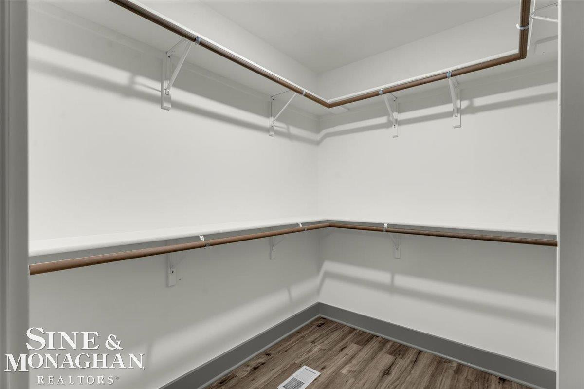 240 Oregon Avenue, Marysville, MI 48040 — Photo 11