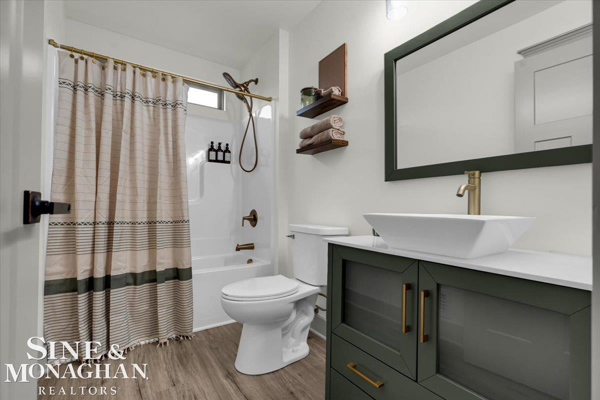 240 Oregon Avenue, Marysville, MI 48040 — Photo 21