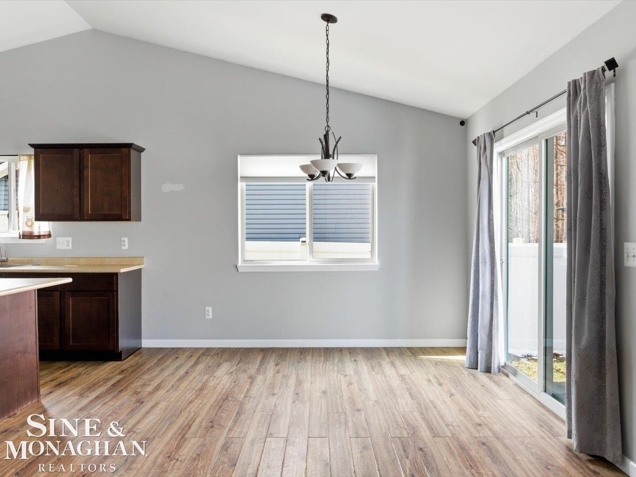 1103 Beth Court, MI 48001 — Photo 12