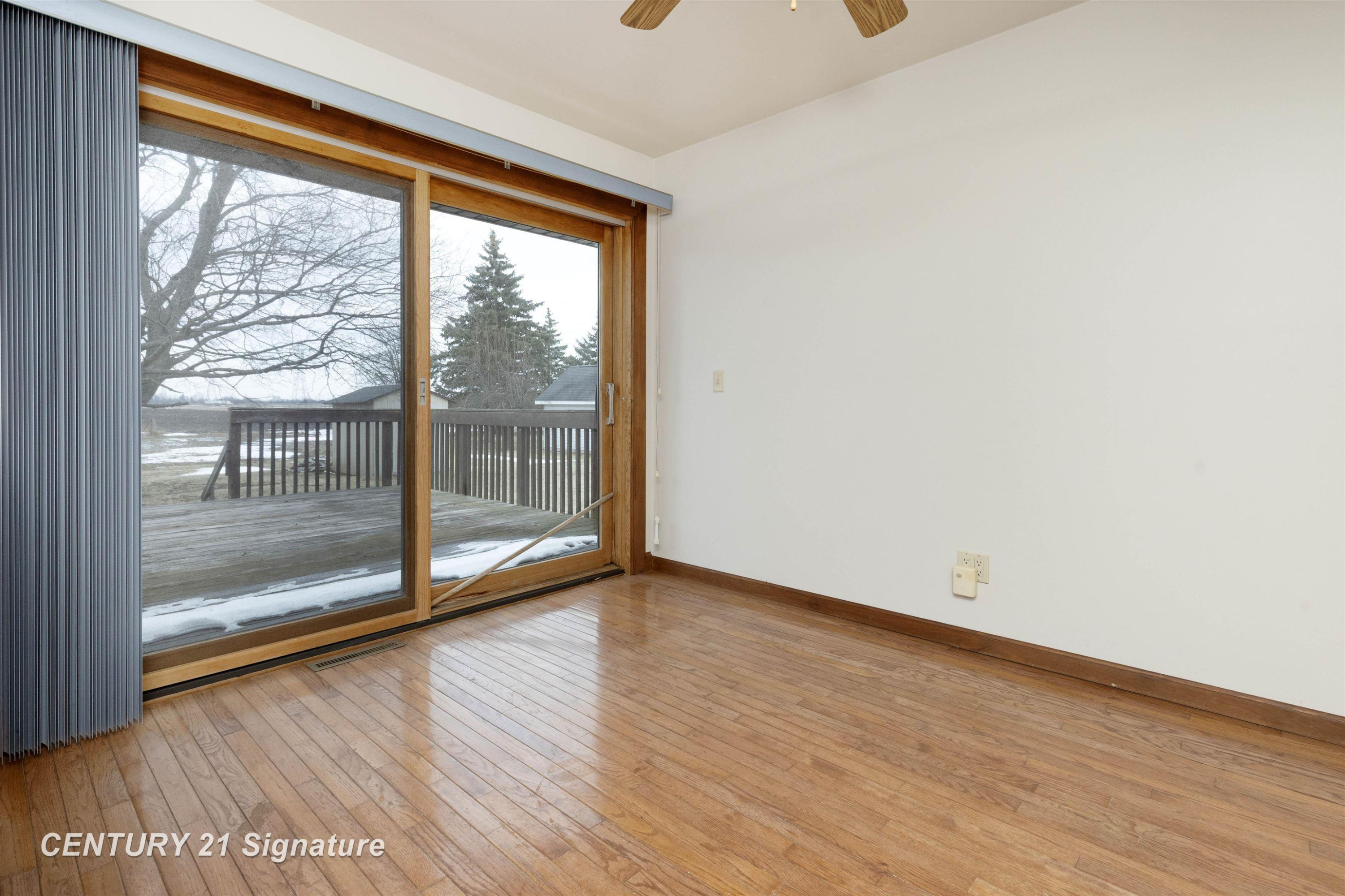6867 S 3 Mile Road, Bay City, MI 48706 — Photo 9