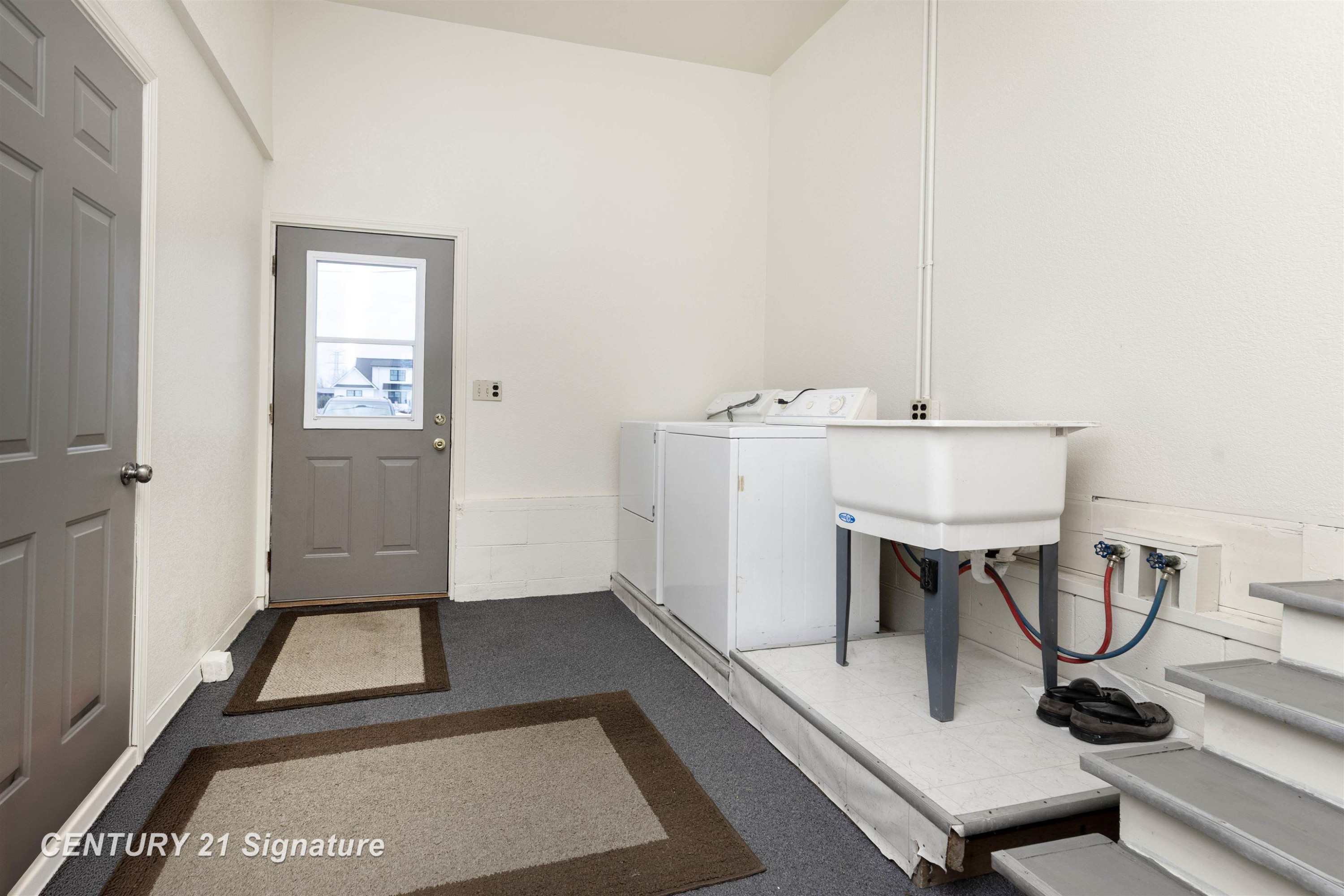 6867 S 3 Mile Road, Bay City, MI 48706 — Photo 17