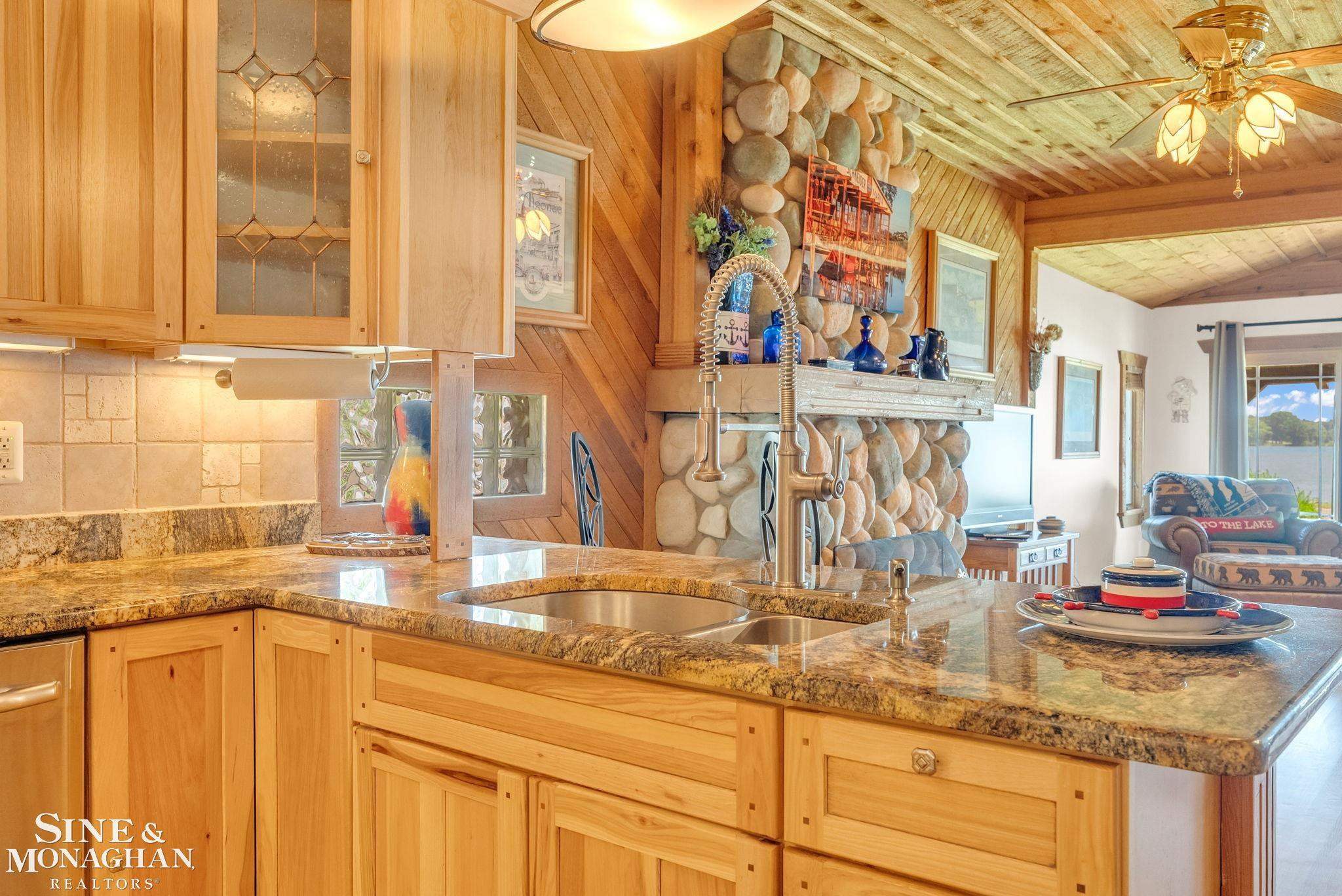 9898 N River Road, MI 48001 — Photo 31