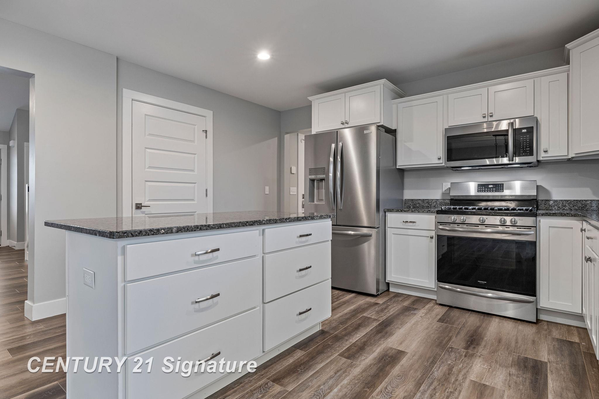 9160 Brook Hollow Lane, Freeland, MI 48623 — Photo 11