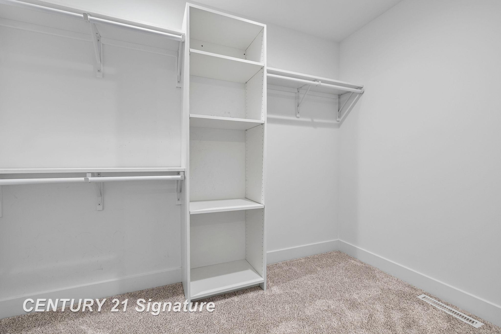 9160 Brook Hollow Lane, Freeland, MI 48623 — Photo 20
