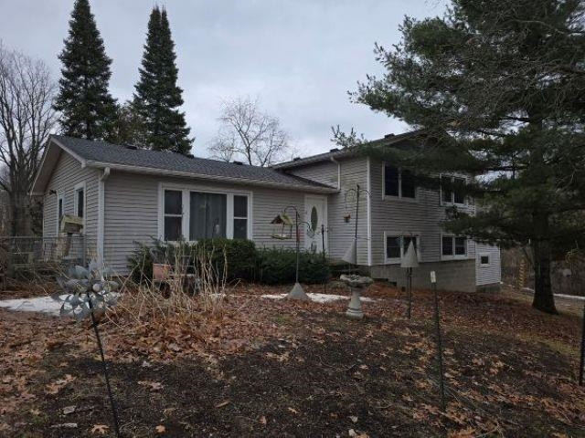 7628 N Latson Road, Howell, MI 48855 — Photo 2