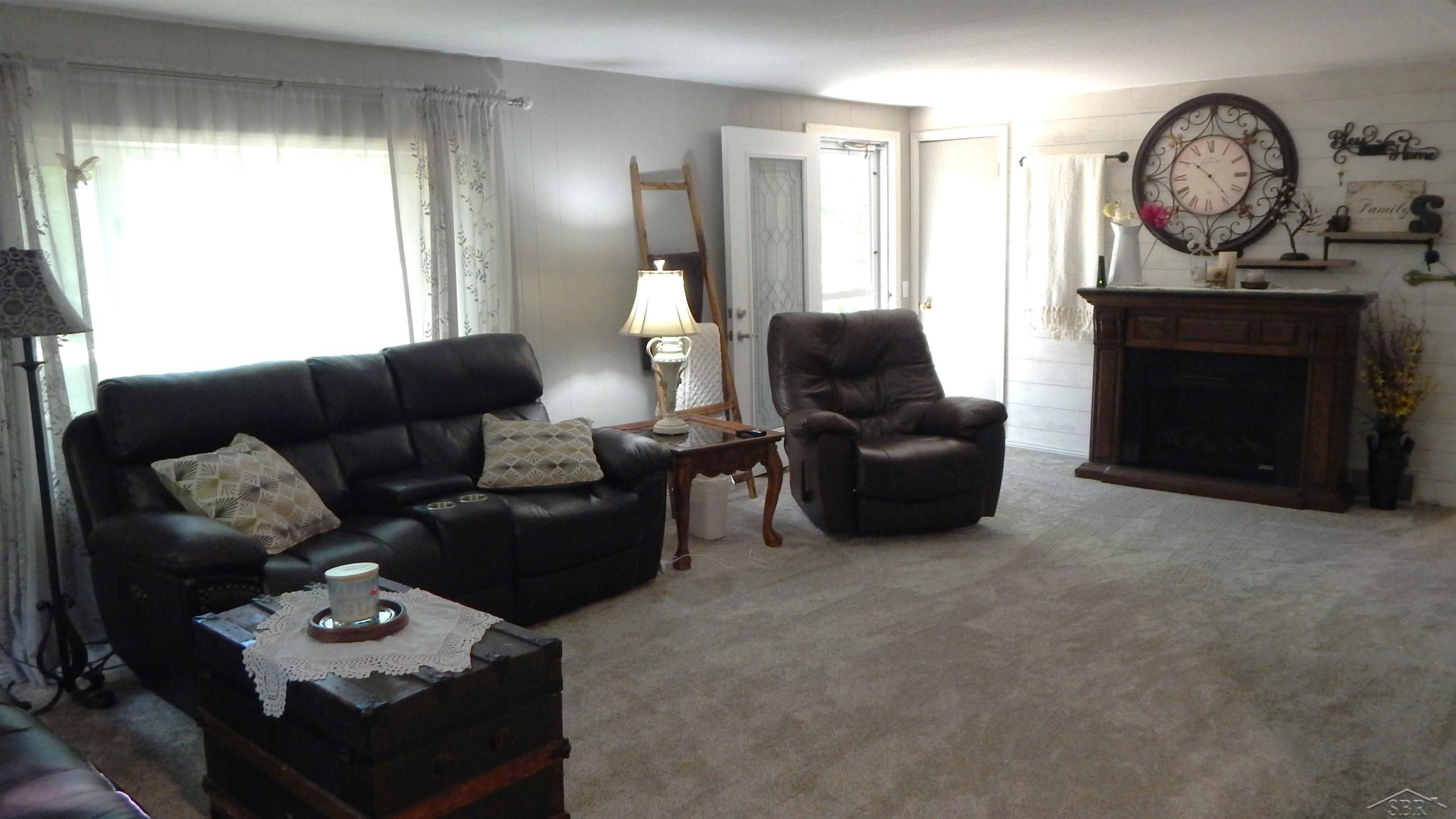 1252 W Erickson Road, Linwood, MI 48634 — Photo 9