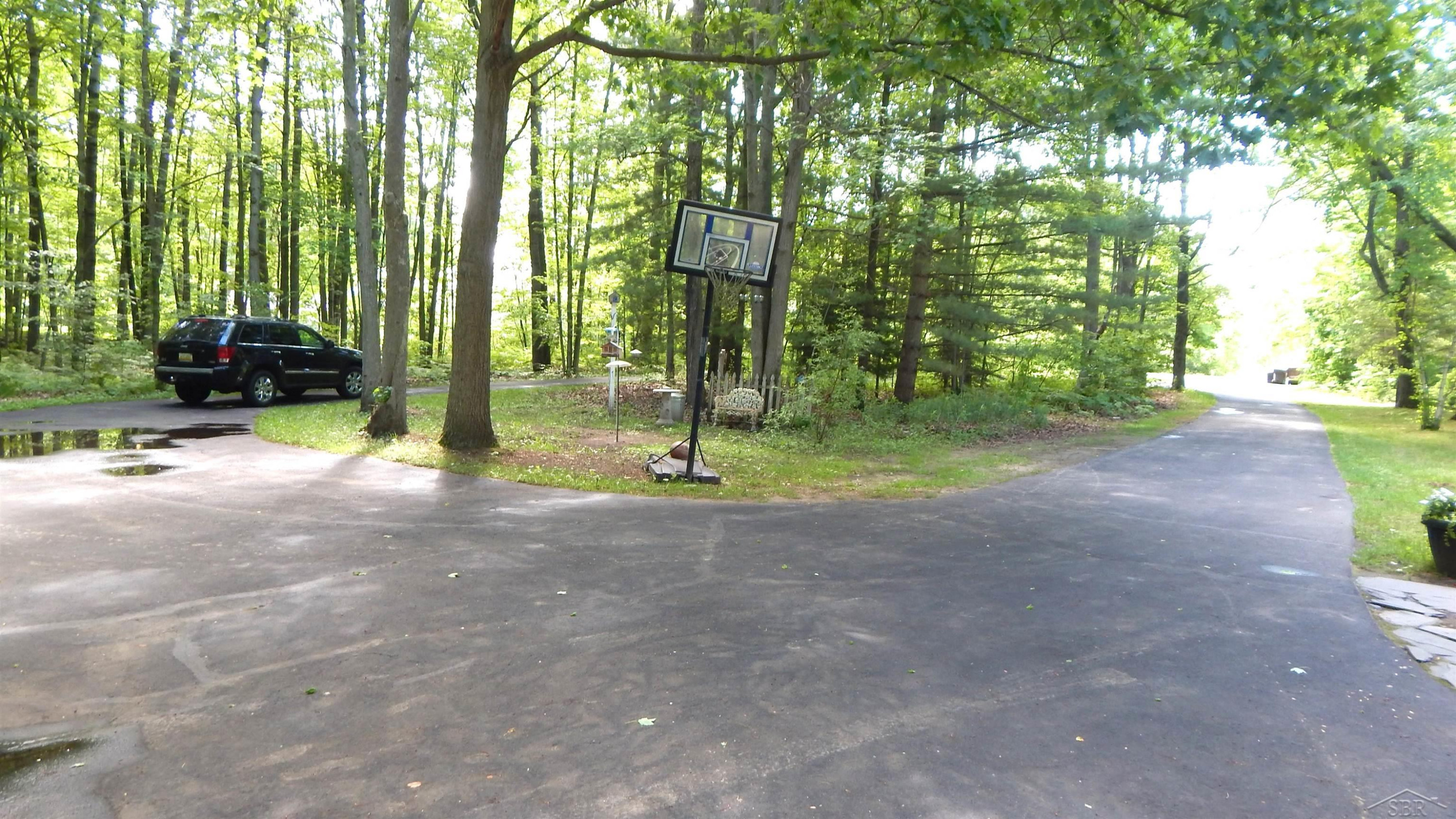 1252 W Erickson Road, Linwood, MI 48634 — Photo 27