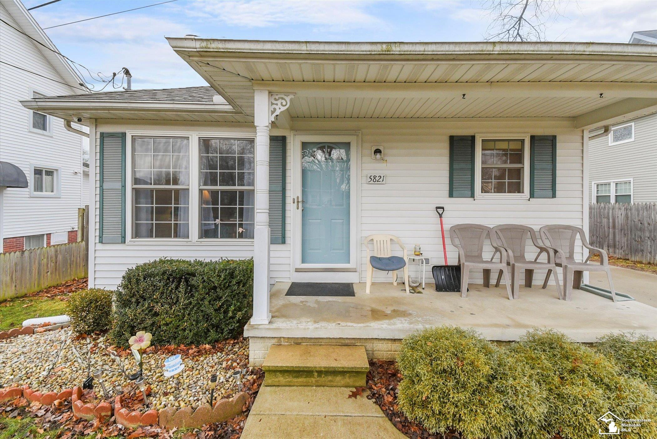 5821 Elmwood Street, Monroe, MI 48161 — Photo 4