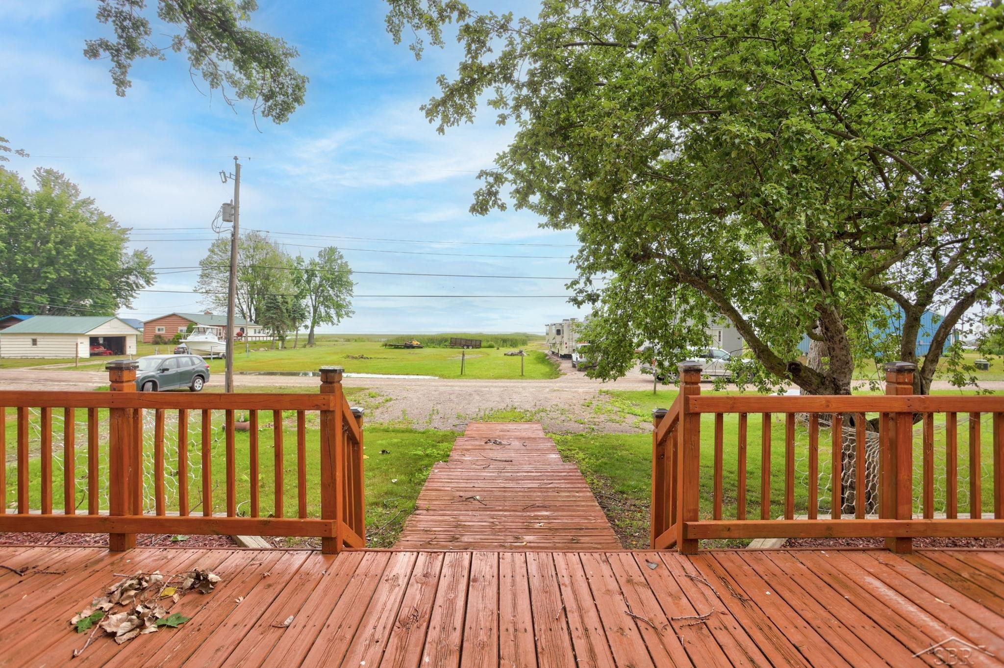5196 Beachwood Drive, Standish, MI 48658 — Photo 4