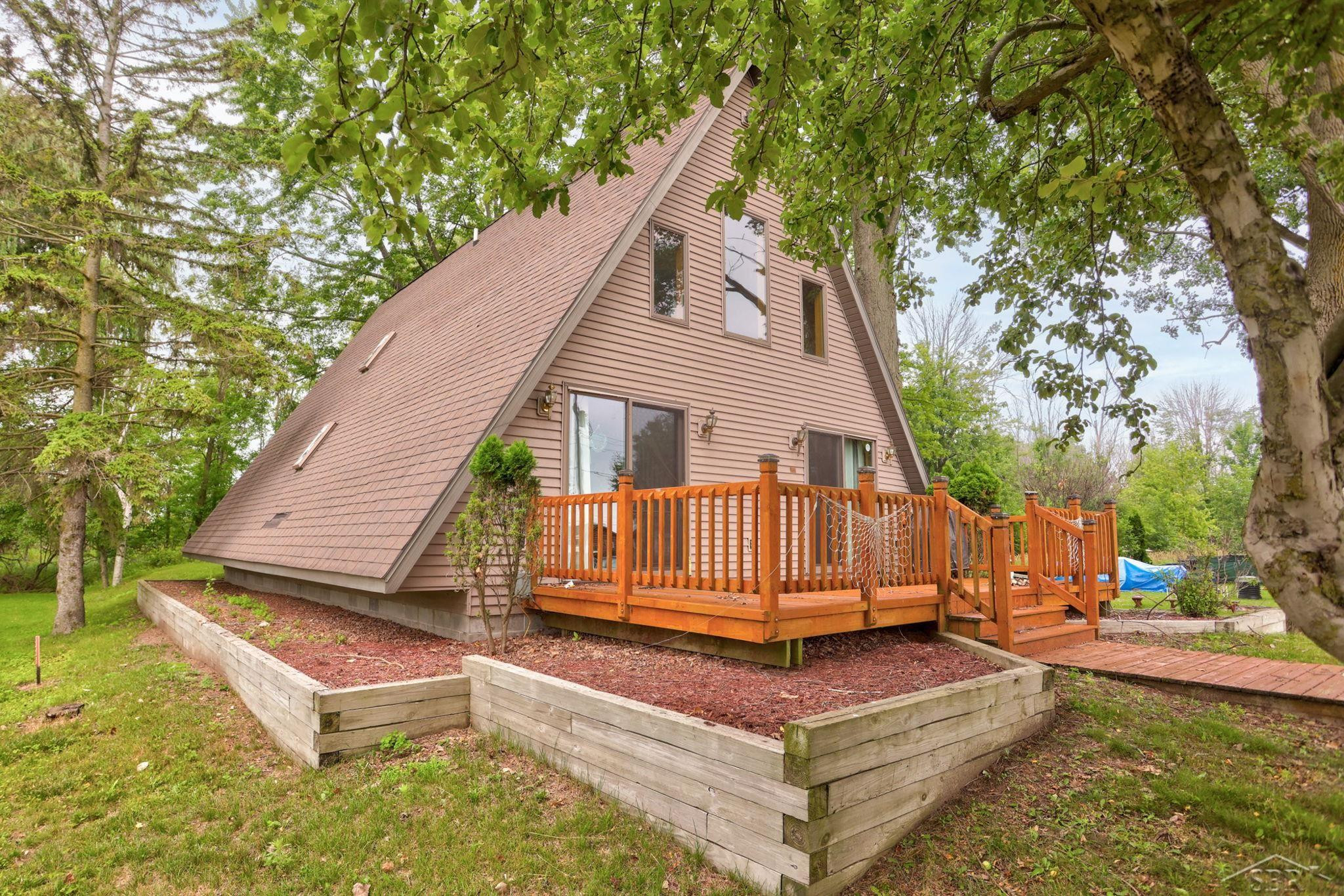 5196 Beachwood Drive, Standish, MI 48658 — Photo 18