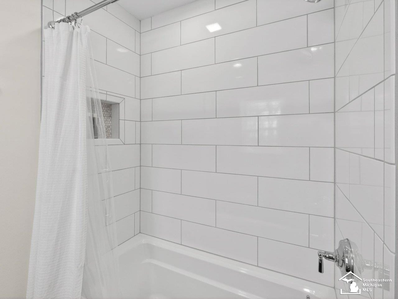 7221 Wildhaven Park, Lambertville, MI 48144 — Photo 27