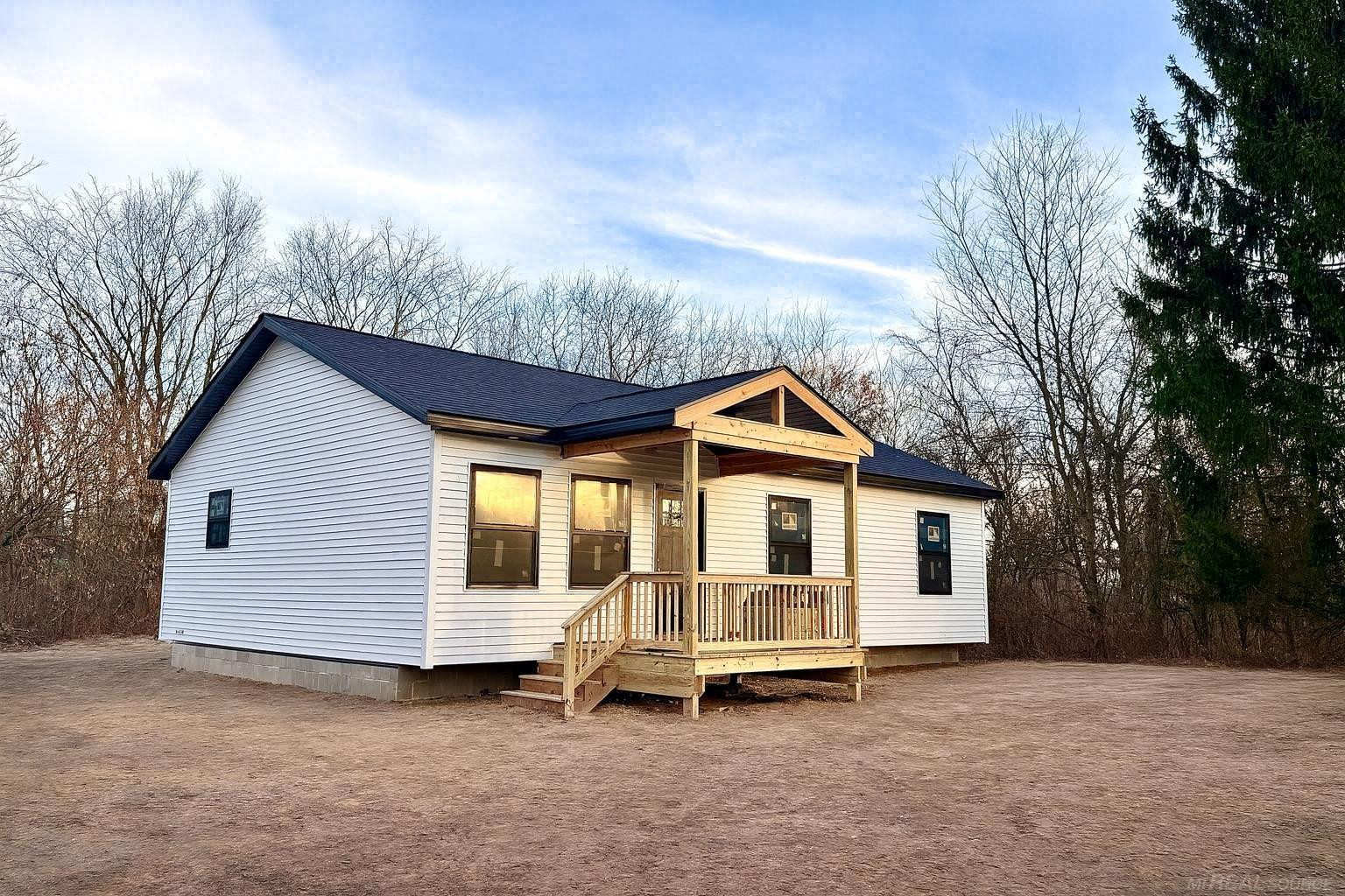 385 Mayer Road, MI 48079 — Photo 2