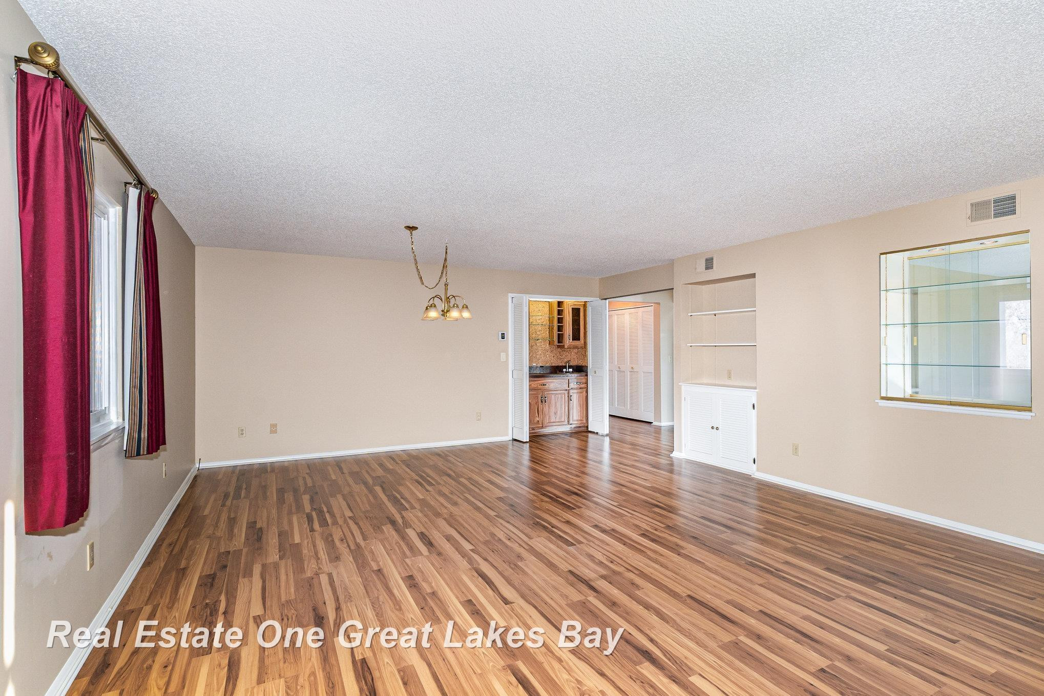 955 Kennely Road, J162, Saginaw, MI 48609 — Photo 4