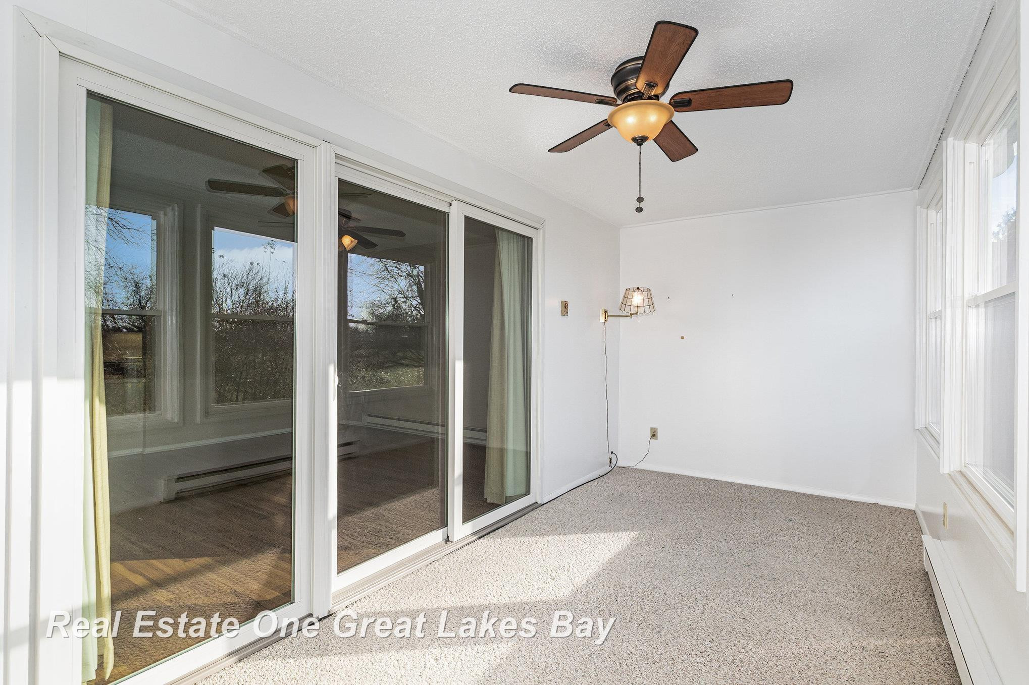 955 Kennely Road, J162, Saginaw, MI 48609 — Photo 14