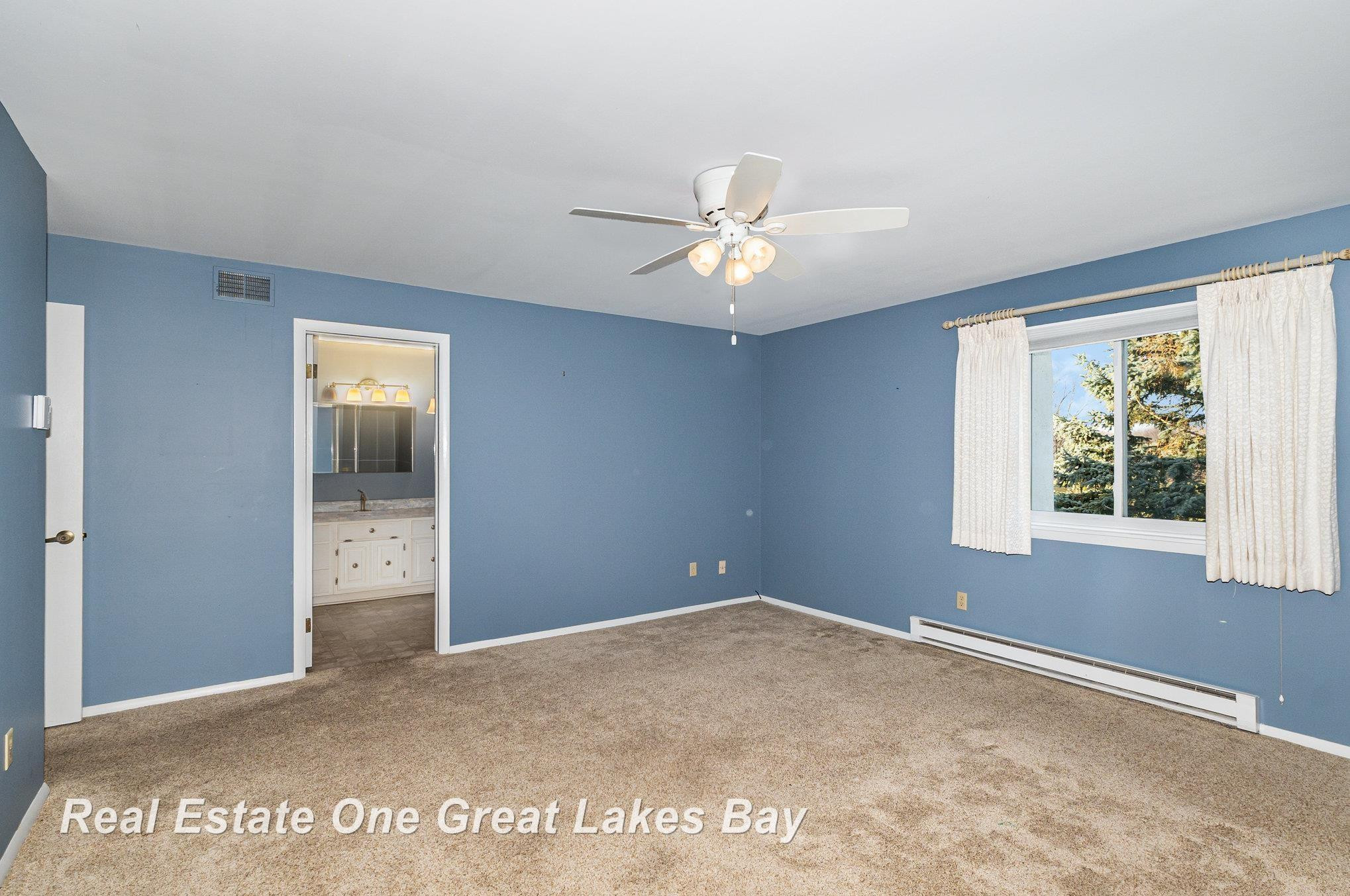 955 Kennely Road, J162, Saginaw, MI 48609 — Photo 16