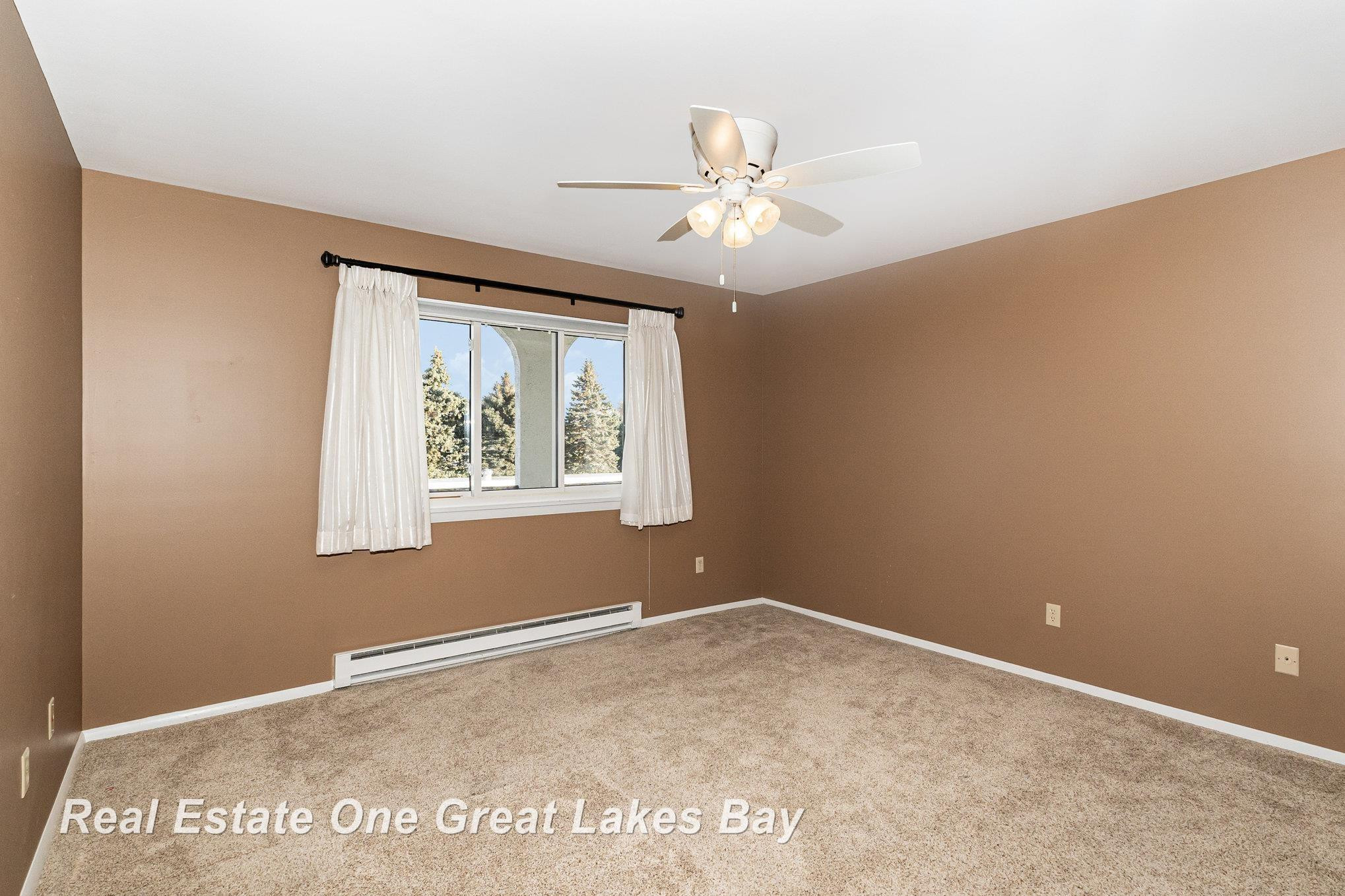955 Kennely Road, J162, Saginaw, MI 48609 — Photo 19