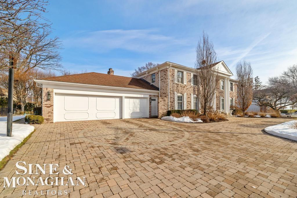 8 Lake Shore Lane, Grosse Pointe Shores, MI 48236 — Photo 3